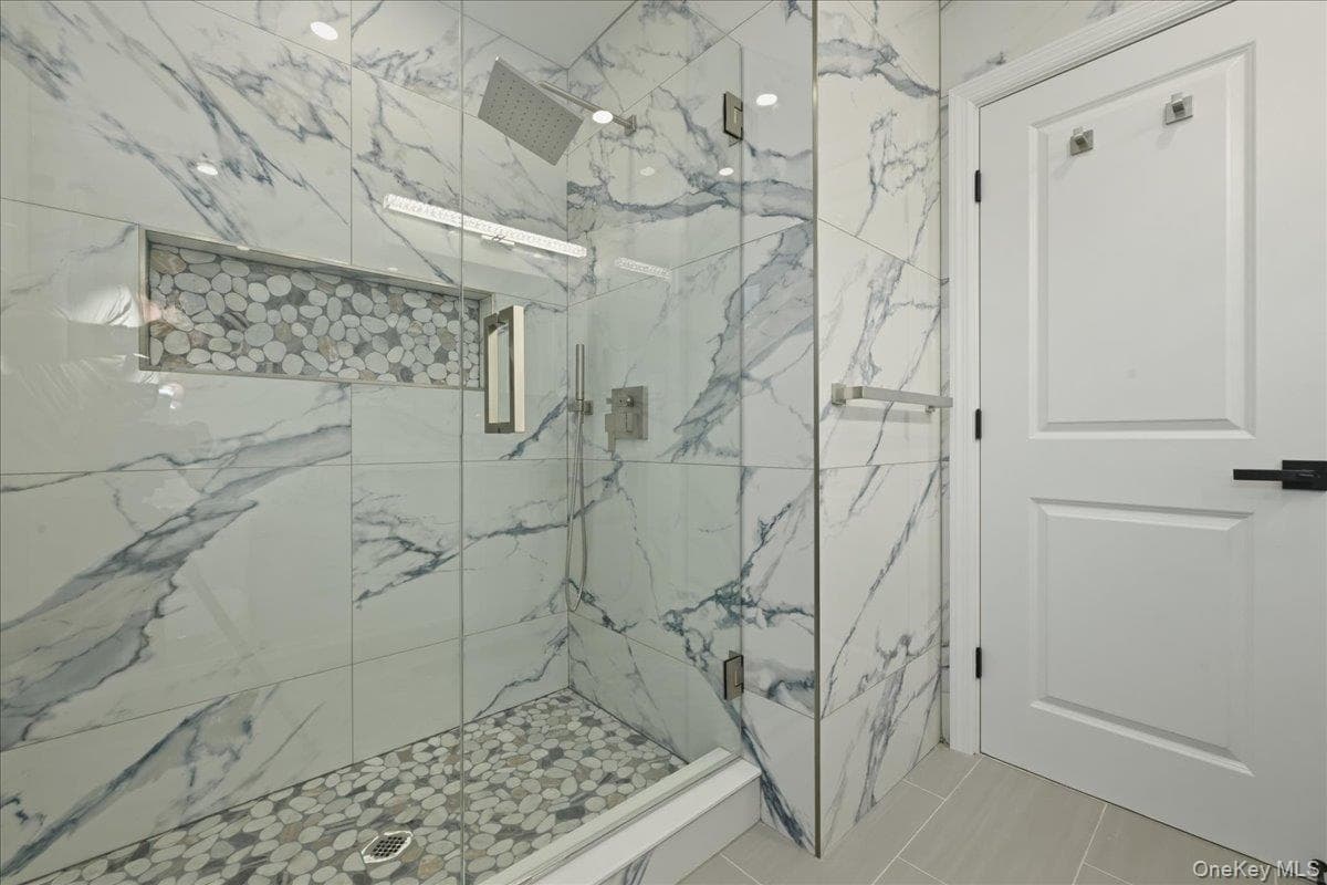 616 Harless Place thumbnail 21