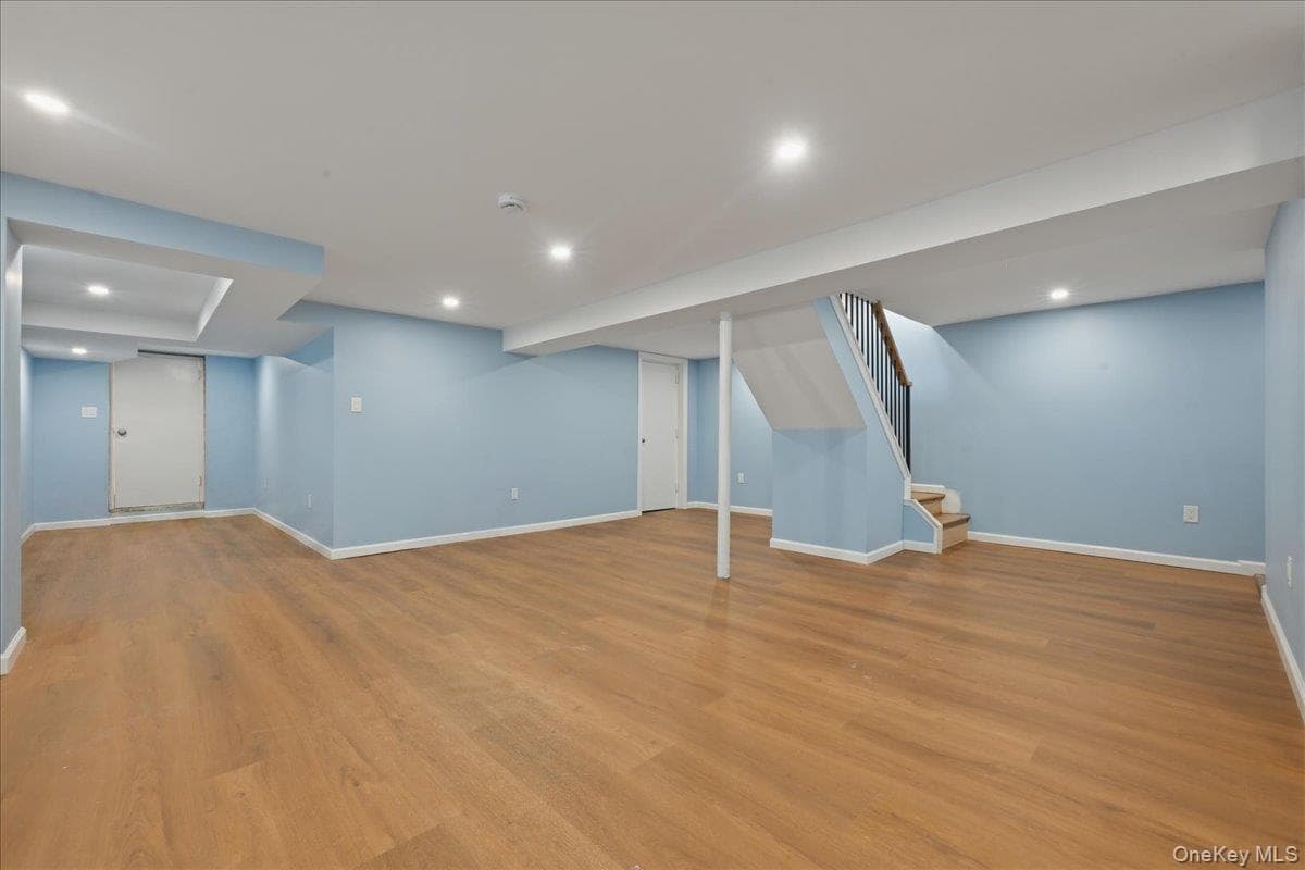 616 Harless Place thumbnail 28