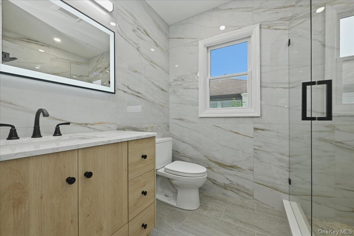 616 Harless Place thumbnail 15