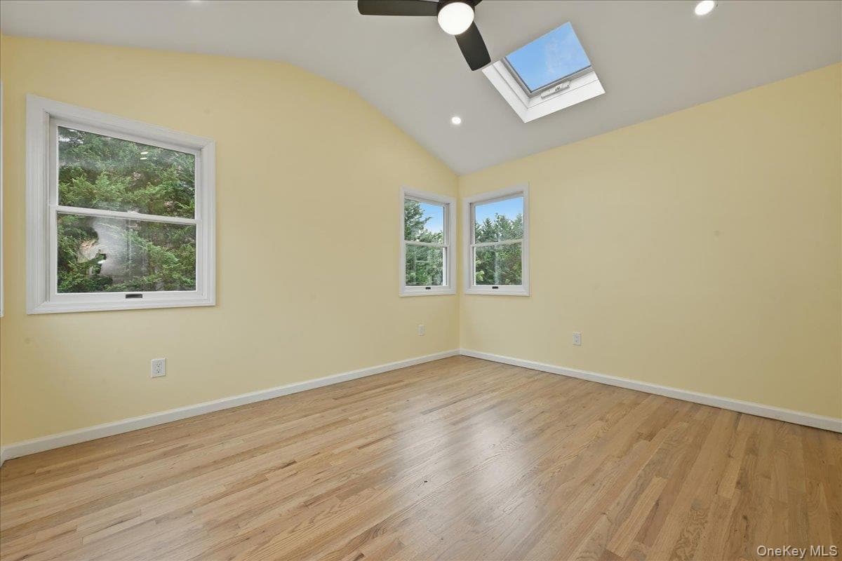616 Harless Place thumbnail 13