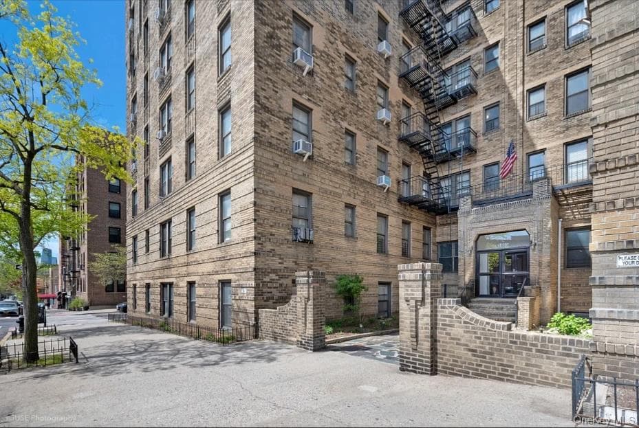 50-05 43rd Avenue Unit: 2F thumbnail 13