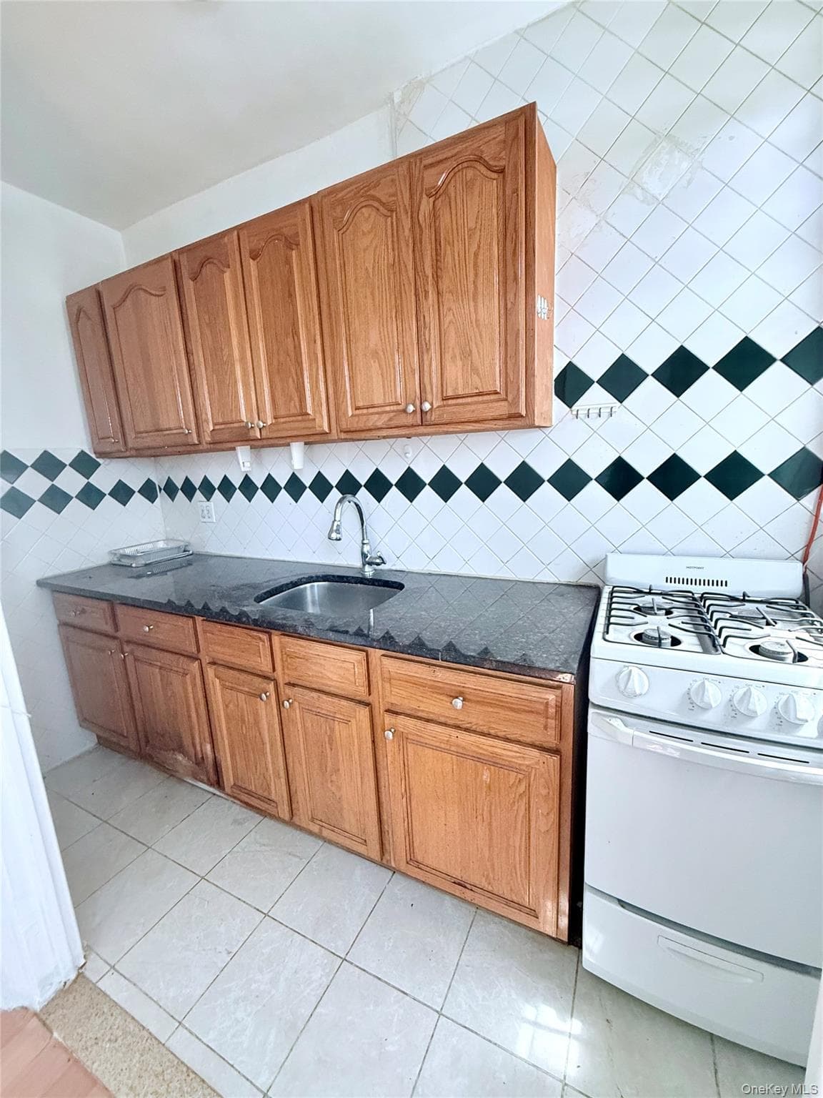 50-05 43rd Avenue Unit: 2F thumbnail 7