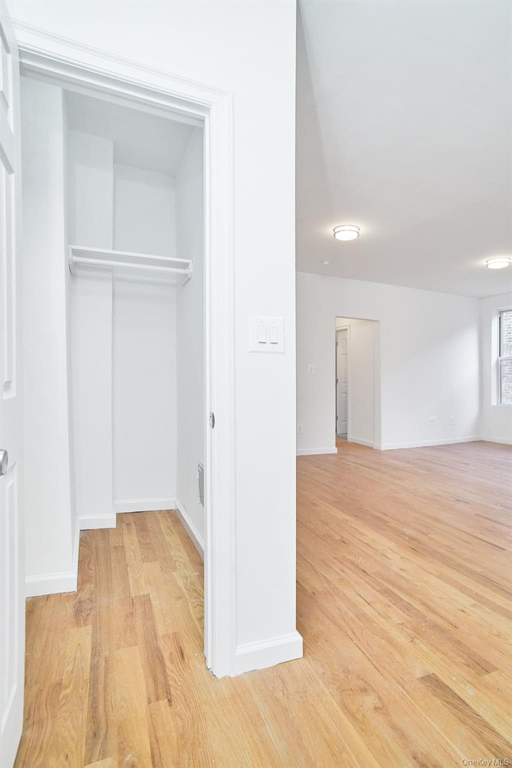 1069 Grant Avenue thumbnail 13