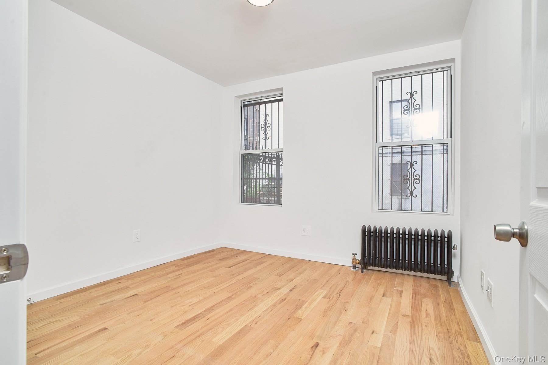 1069 Grant Avenue thumbnail 14
