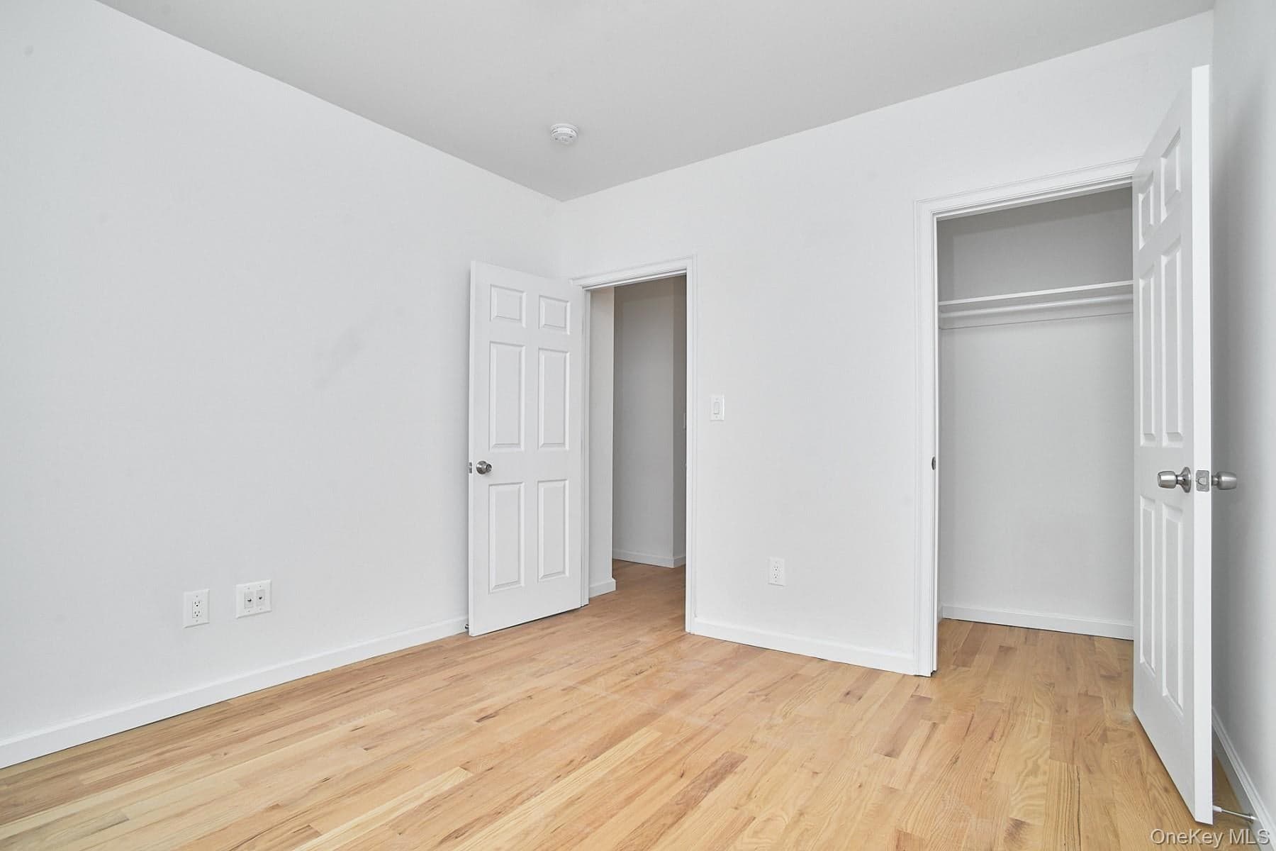 1069 Grant Avenue thumbnail 15