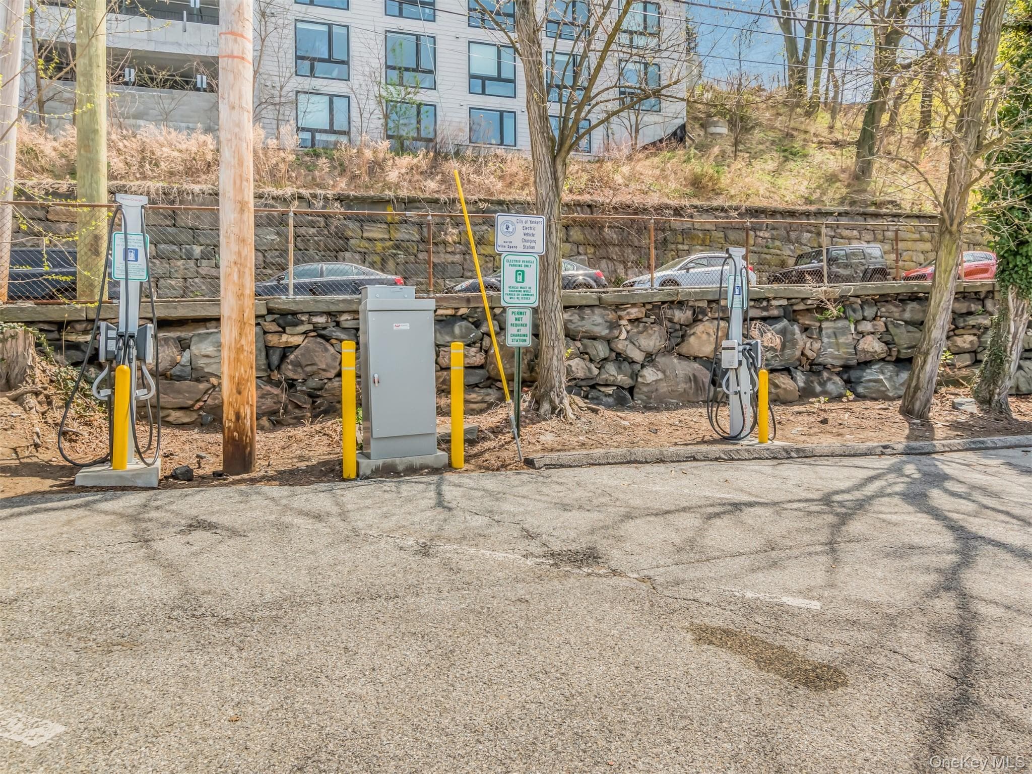 1155 Warburton Avenue Unit: 2S thumbnail 40