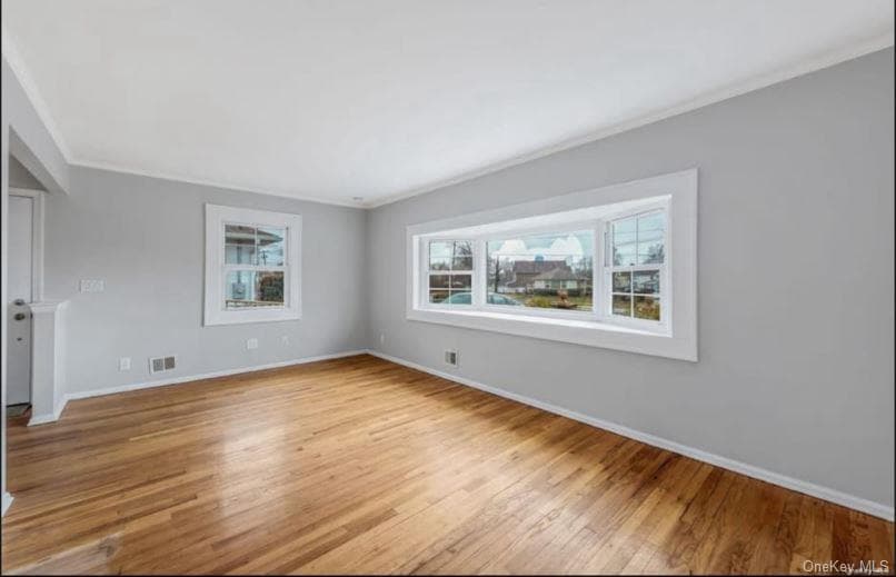 196 Westbury Boulevard thumbnail 7