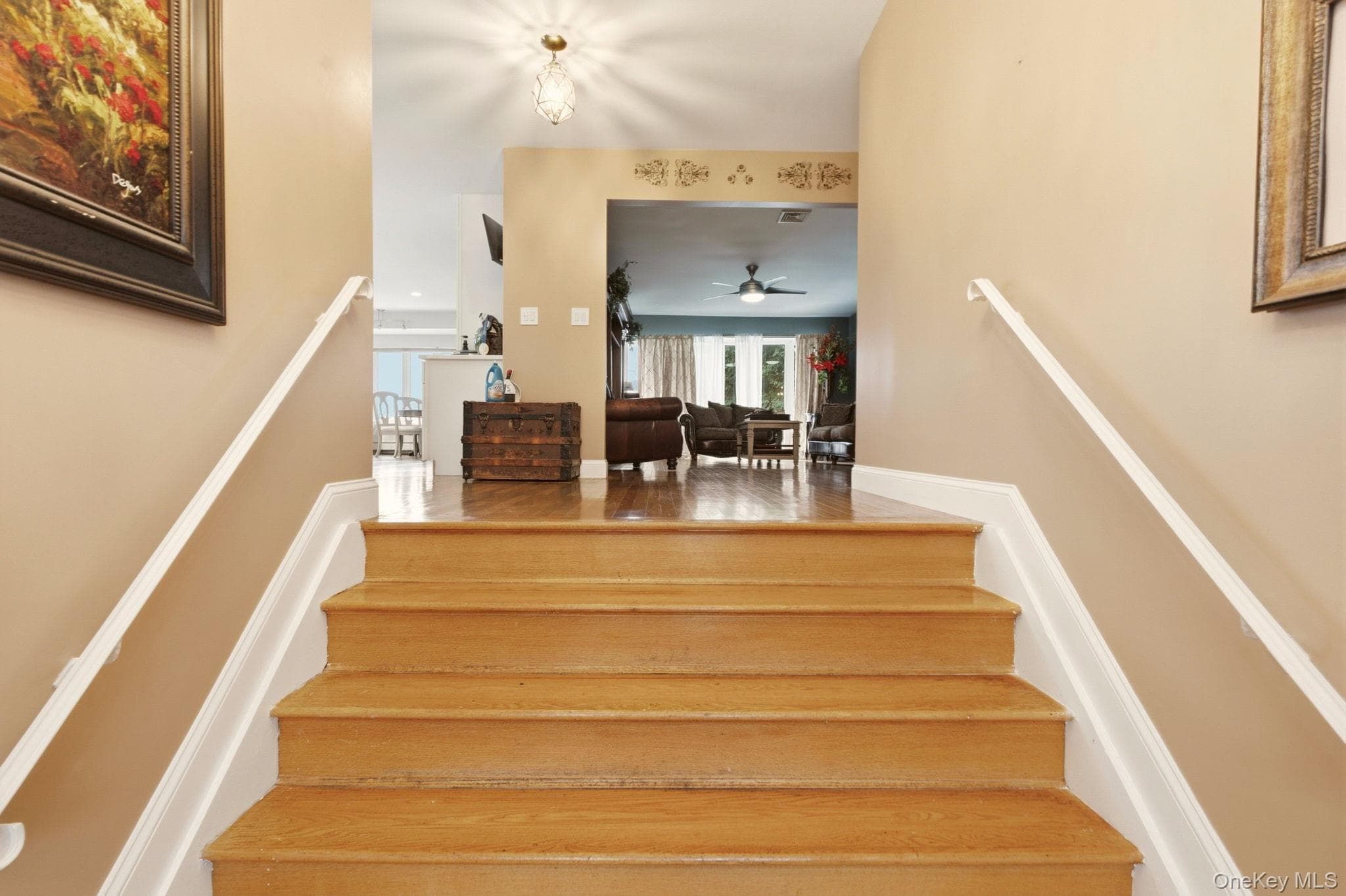 2962 Hewlett Avenue thumbnail 16