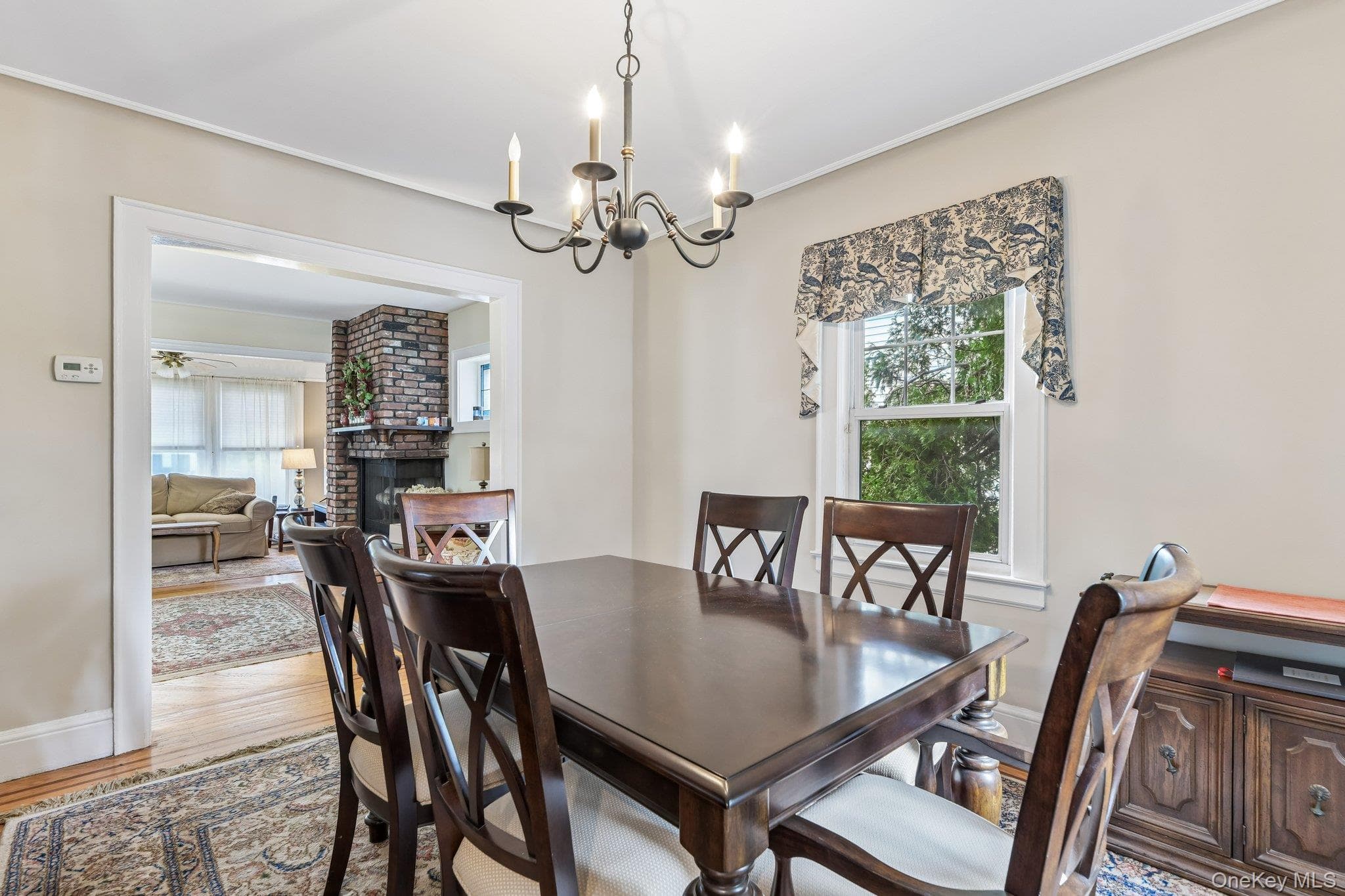 27 Juniper Avenue thumbnail 9