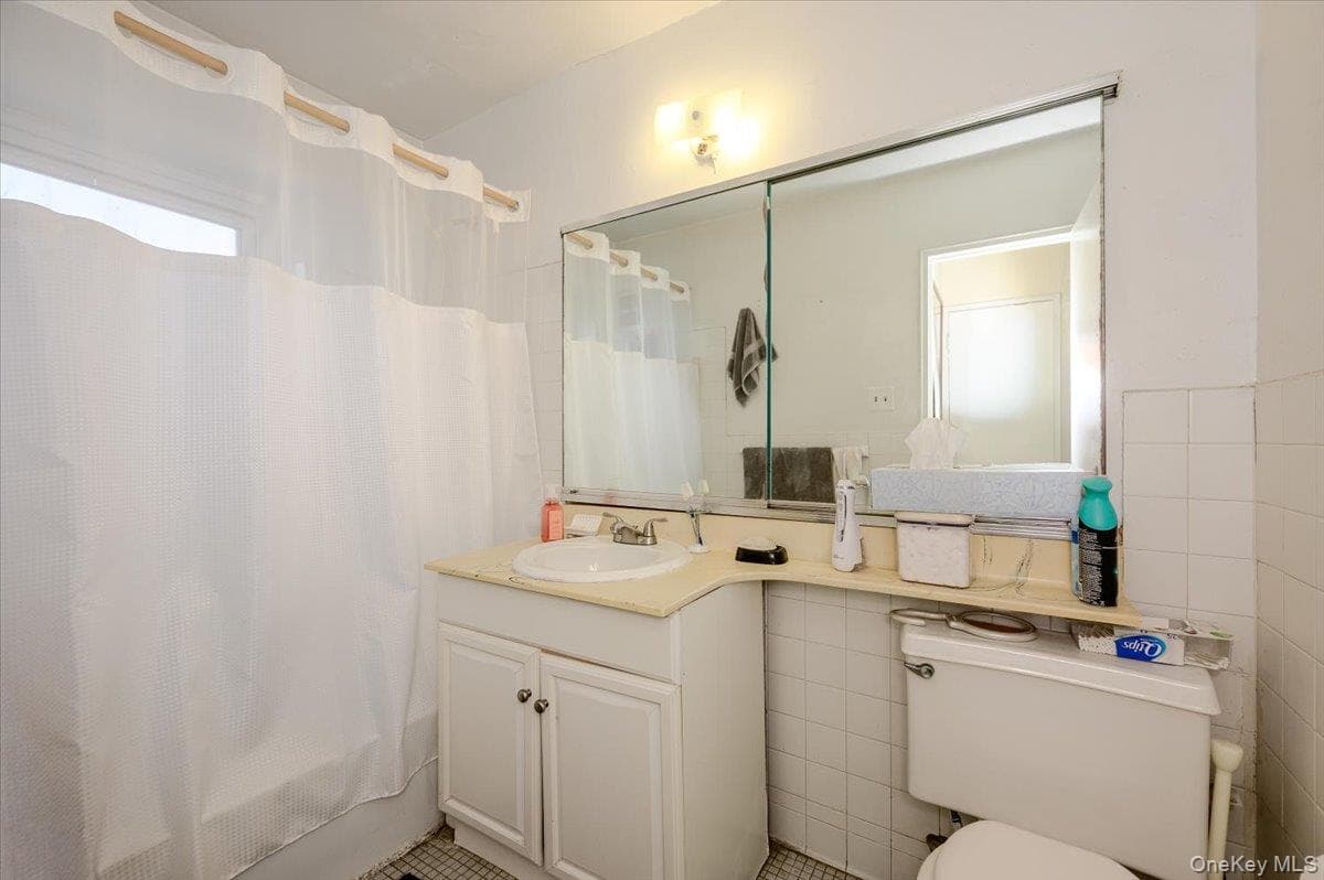 740 E Broadway Unit: 4G thumbnail 12