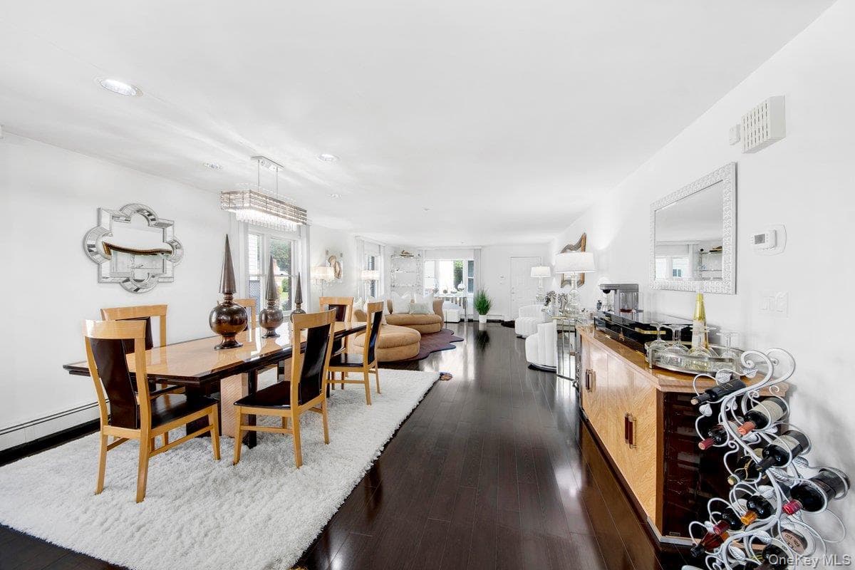 27 Woodside Avenue Unit: A thumbnail 5