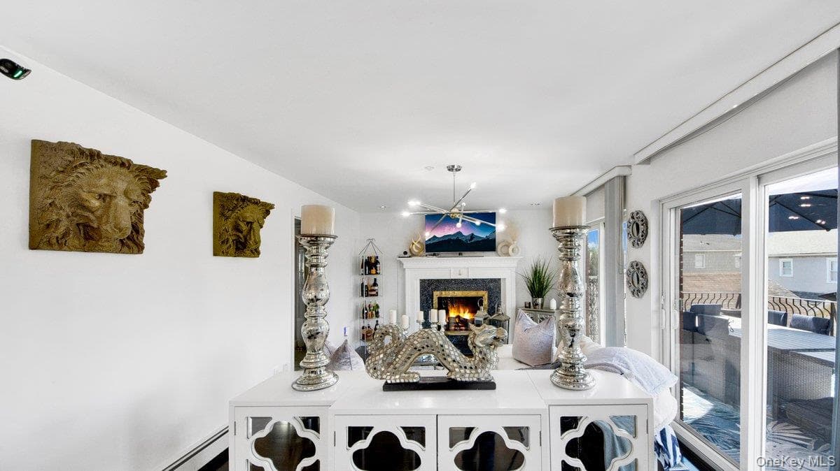 27 Woodside Avenue Unit: A thumbnail 8