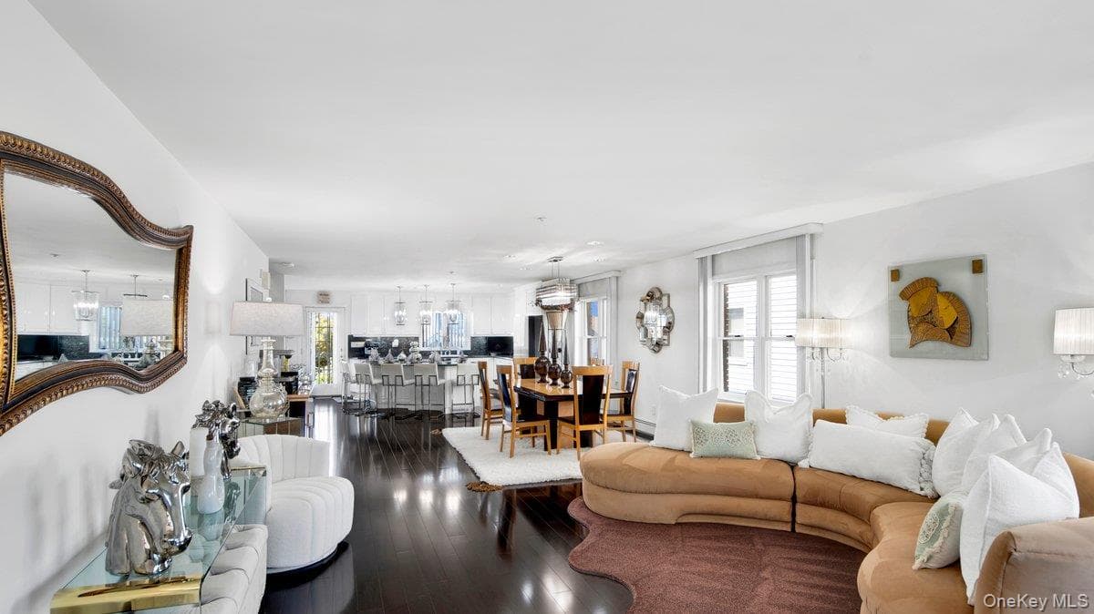27 Woodside Avenue Unit: A thumbnail 3