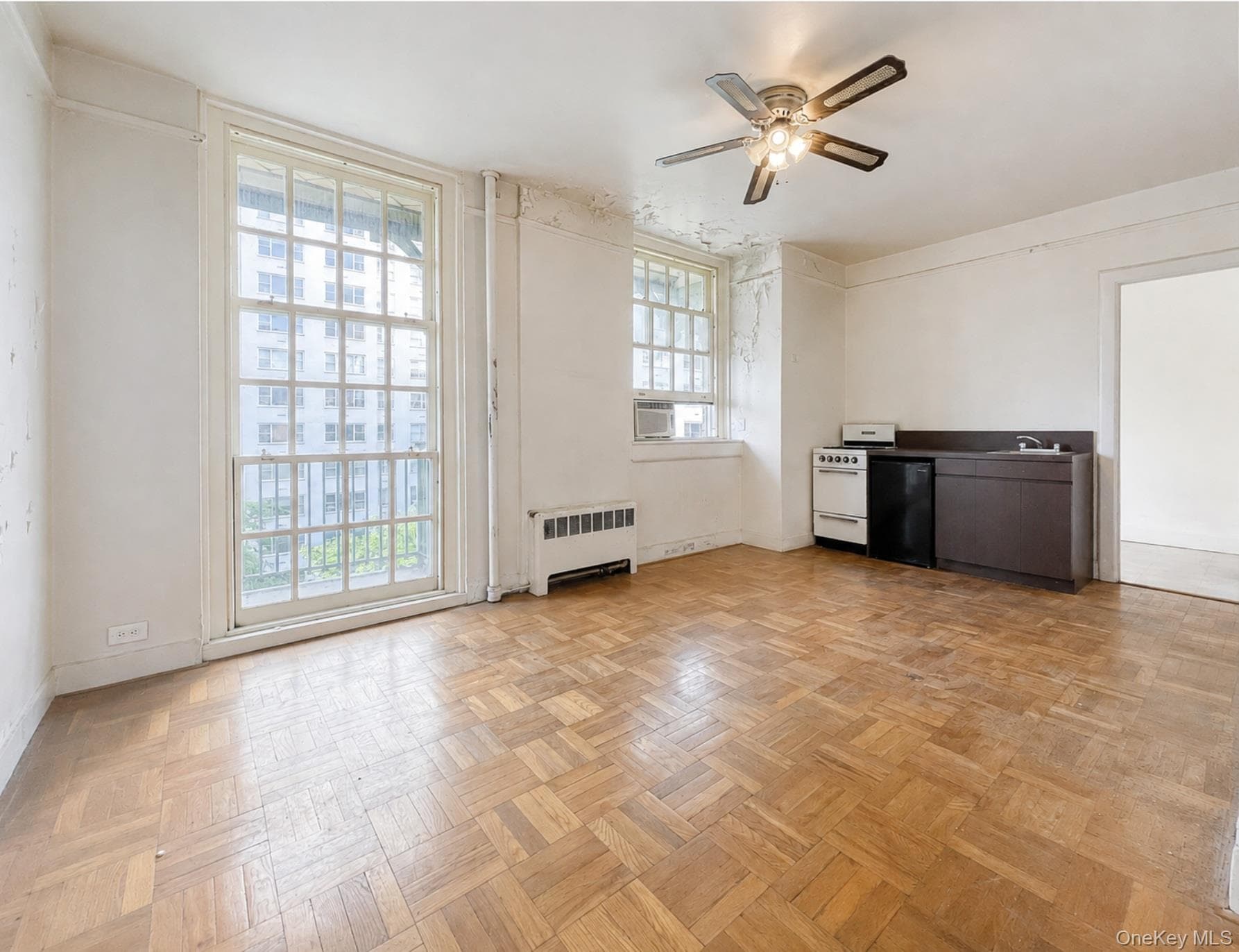 509 E 77th Street Unit: 6O photo 1