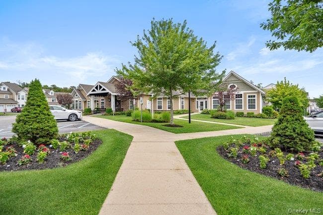 11 Halley Drive thumbnail 27