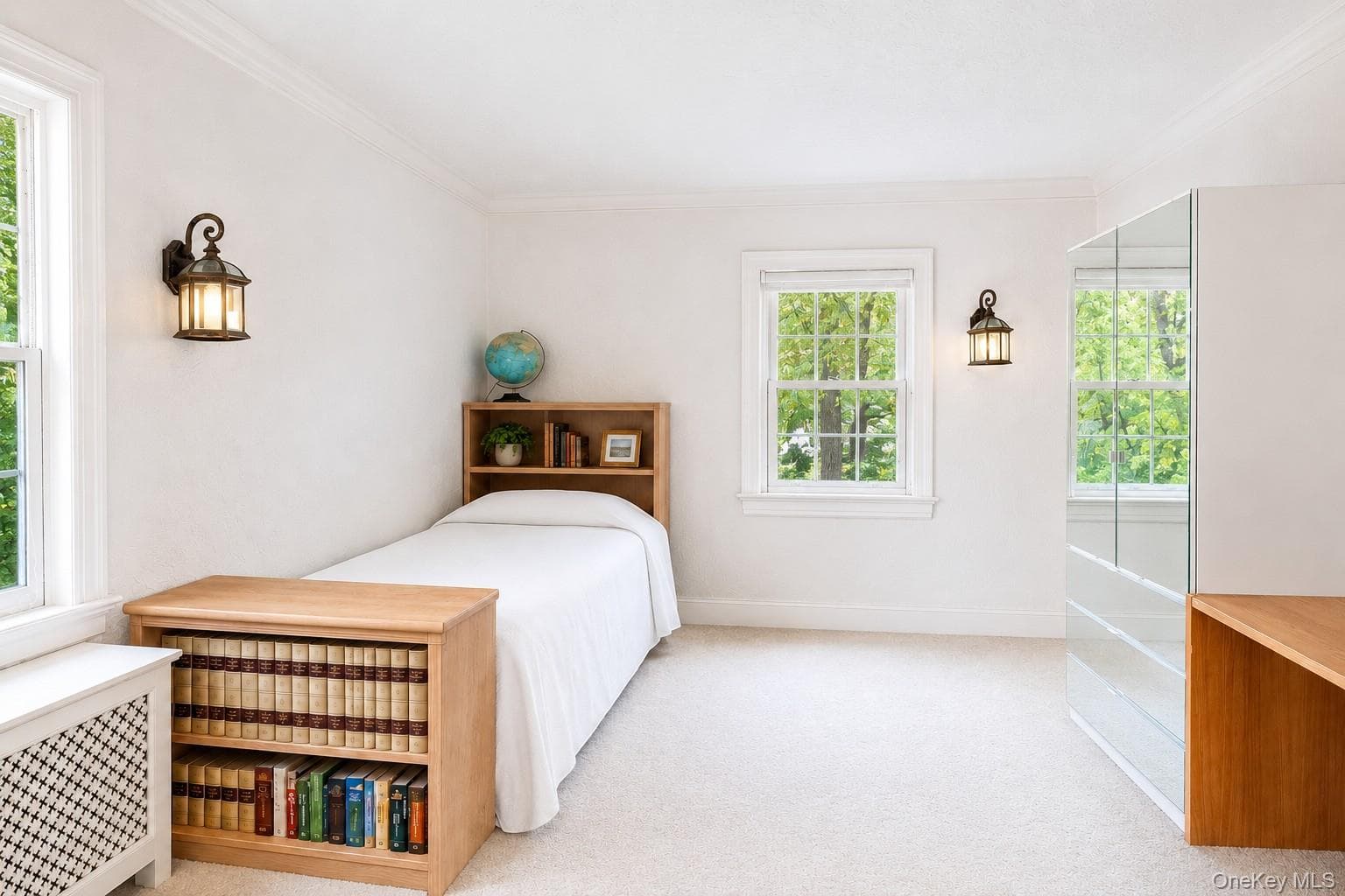 130 E Cedar Street thumbnail 31