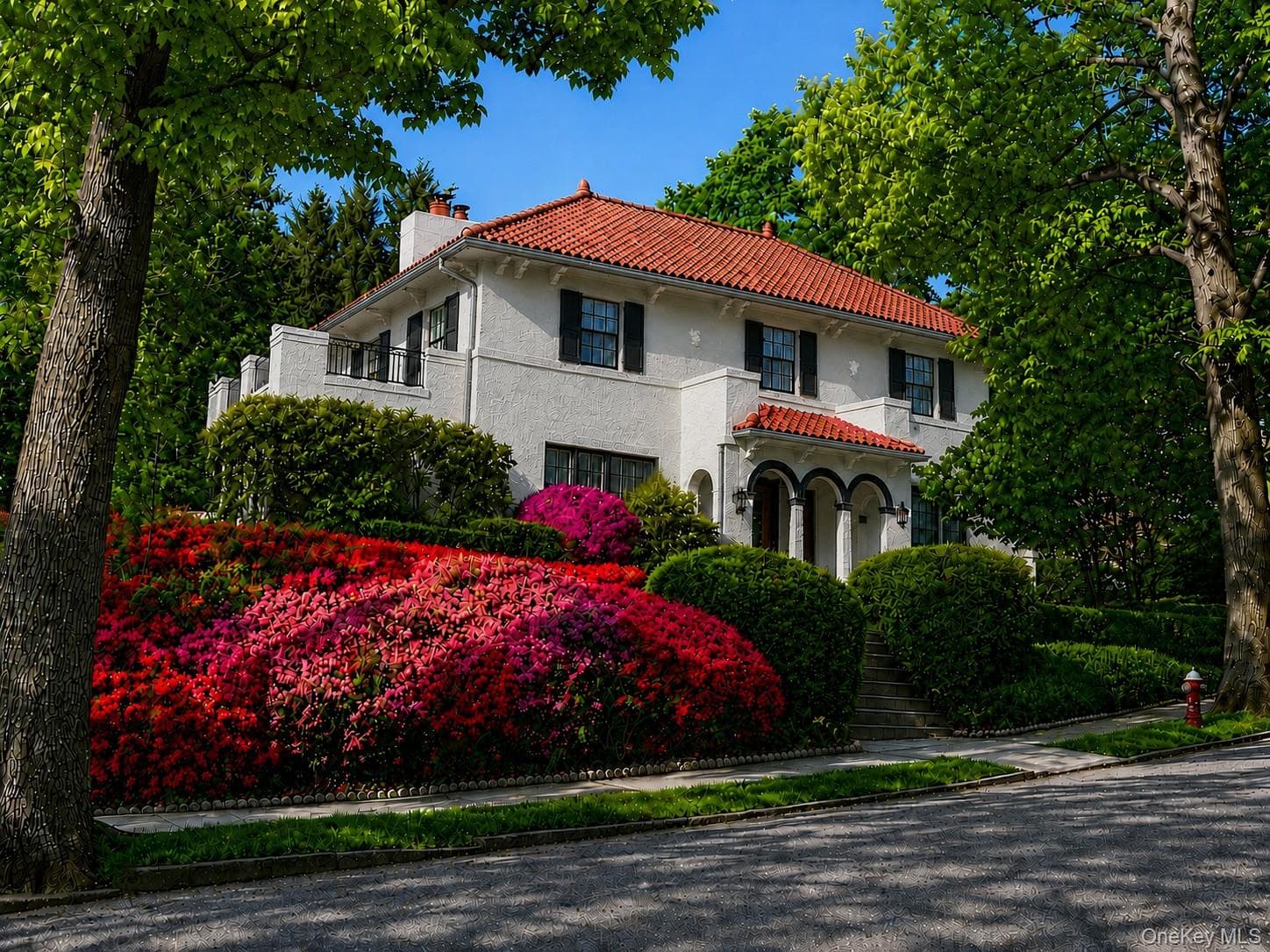 130 E Cedar Street thumbnail 2