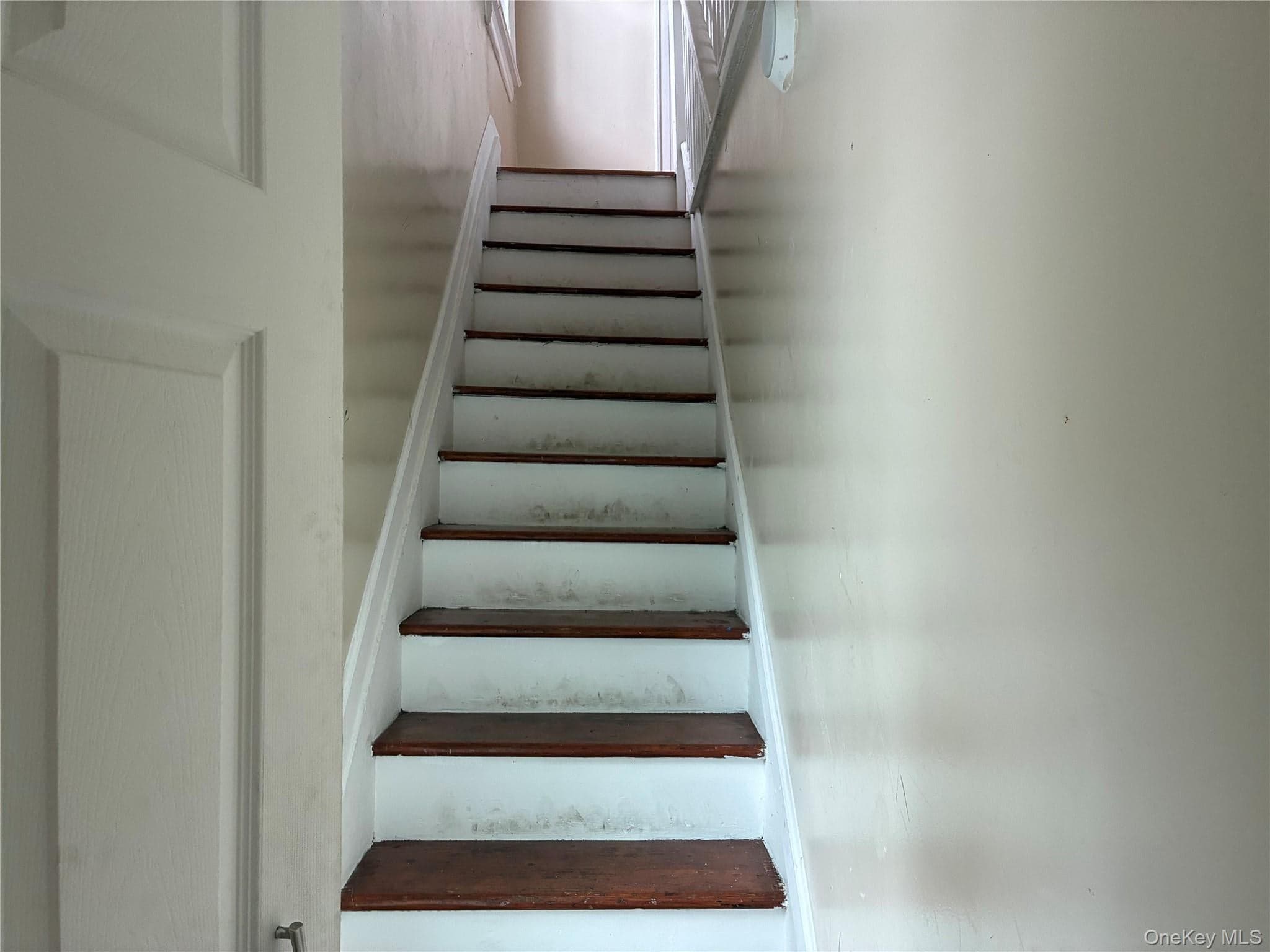 12105 Linden Boulevard thumbnail 11