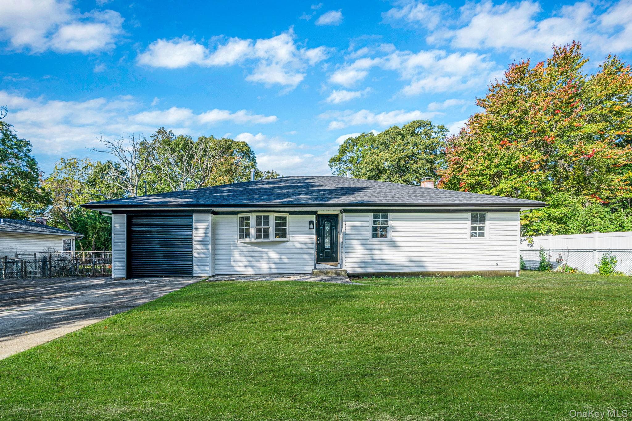 6 Dourland Road, Medford