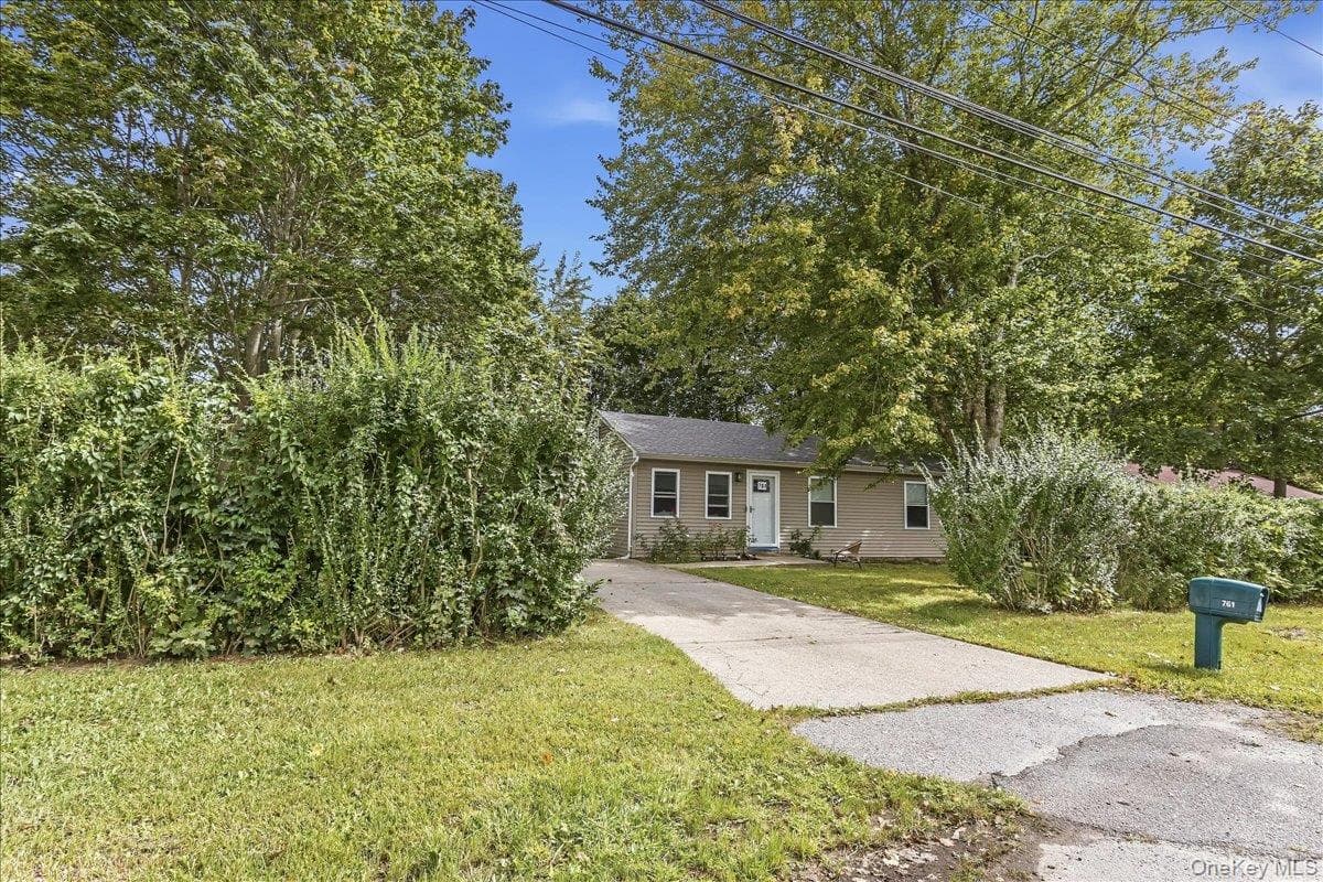 761 Provost Avenue thumbnail 3