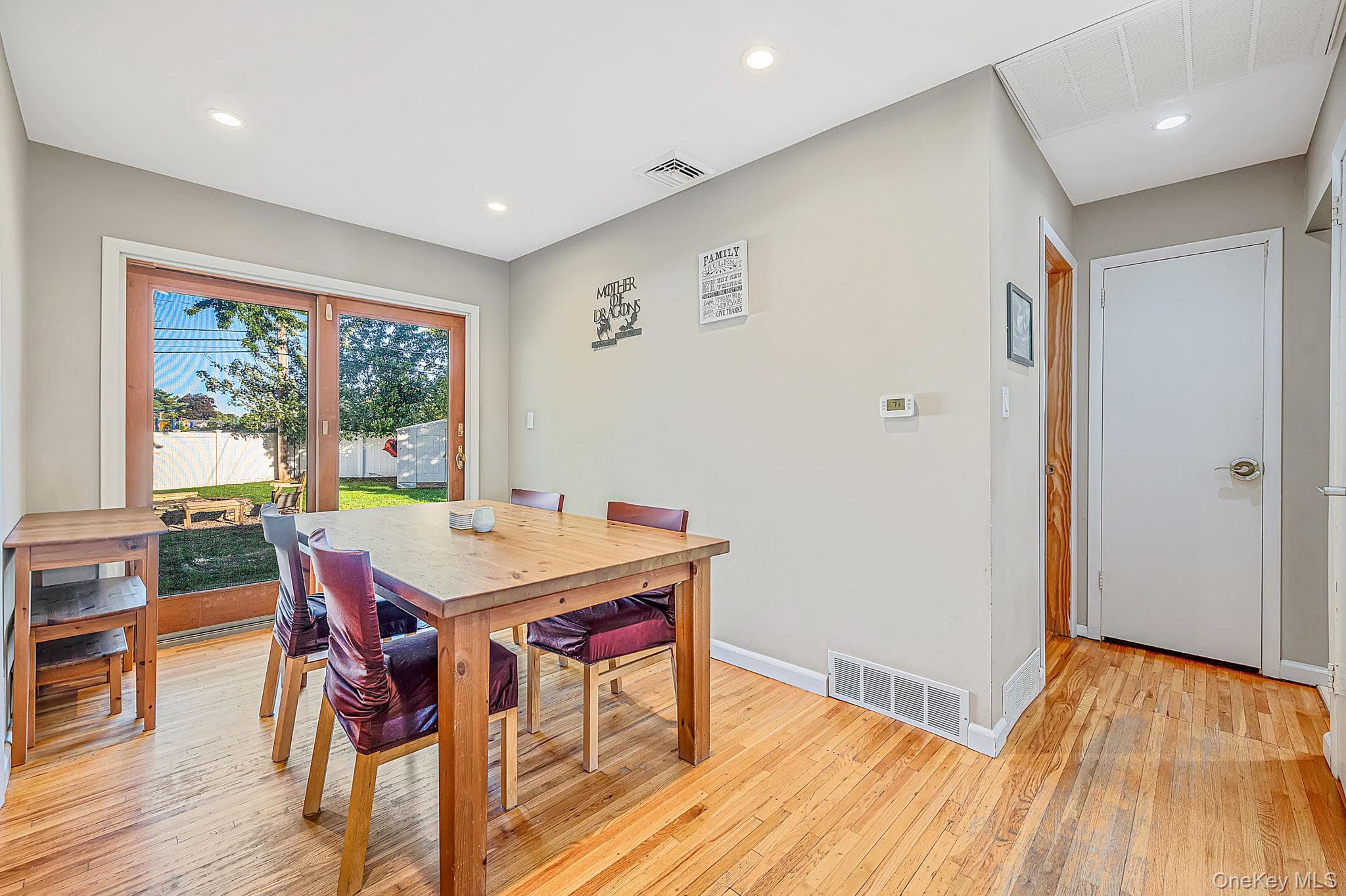 30 Janet Drive thumbnail 18