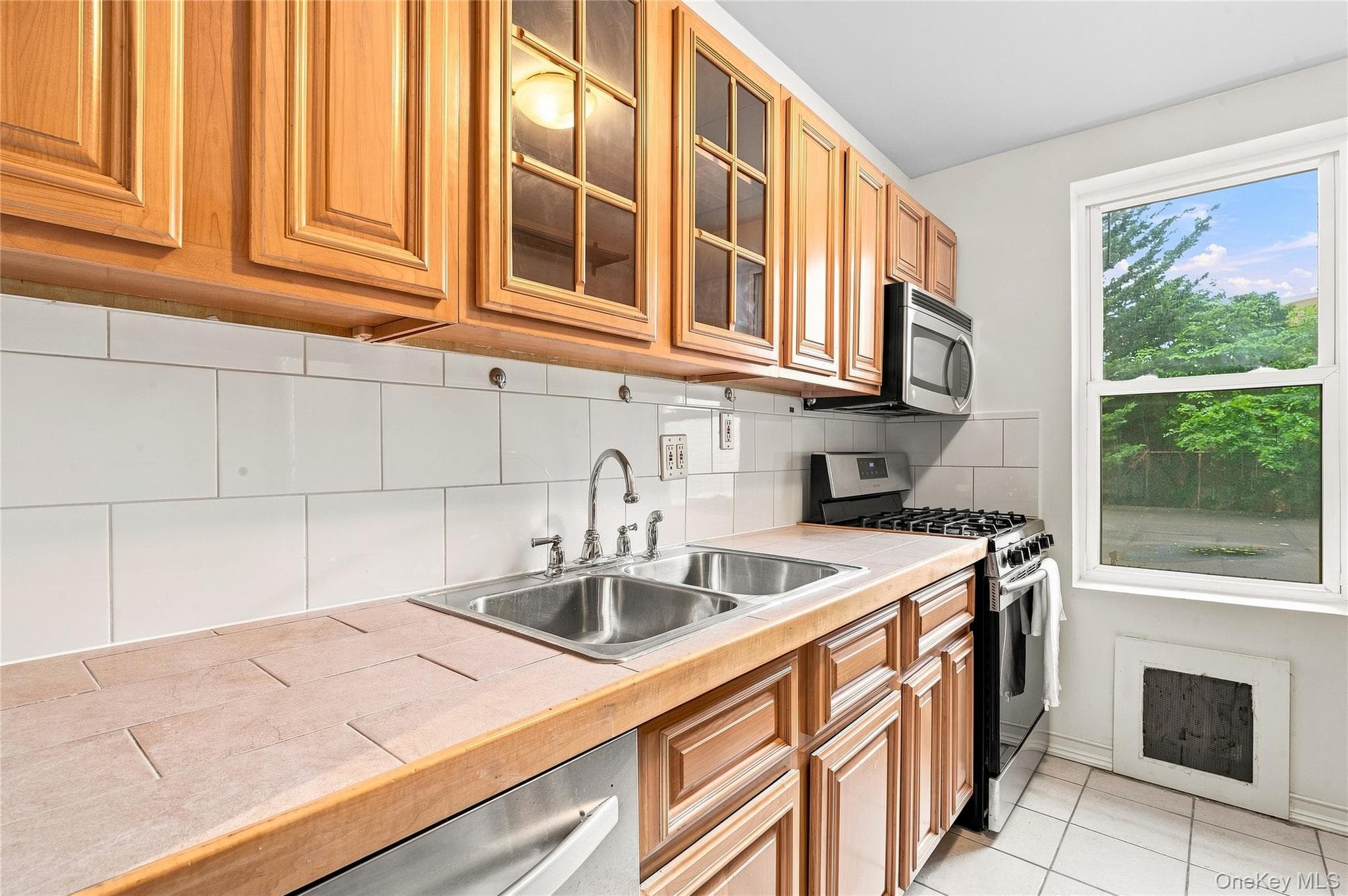 7510 Yellowstone Boulevard Unit: 2C thumbnail 11
