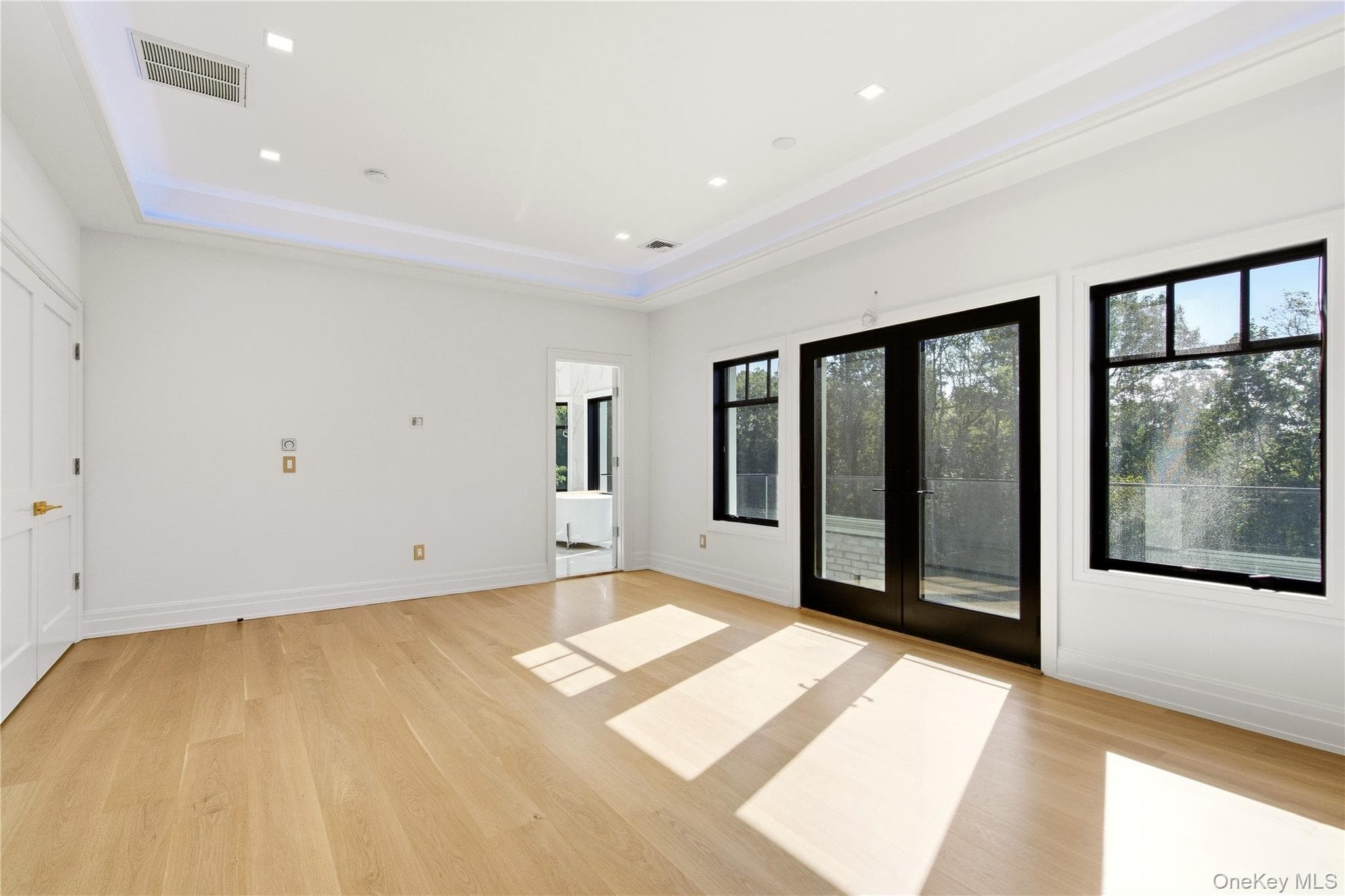 26 Saint Andrews Court thumbnail 28