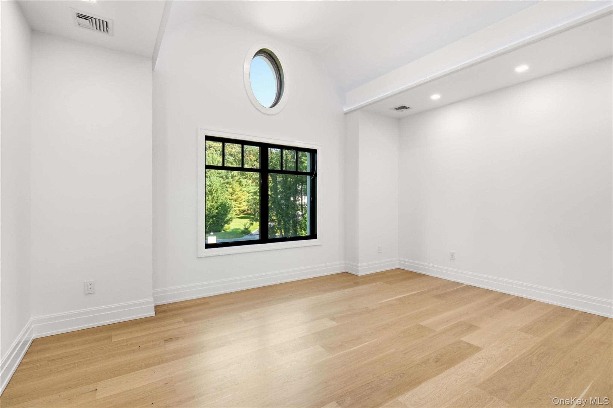 26 Saint Andrews Court thumbnail 33