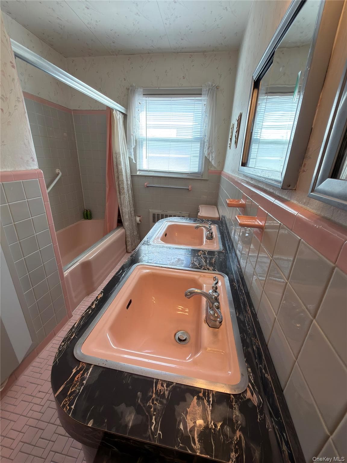 411 Cornwell Avenue thumbnail 13