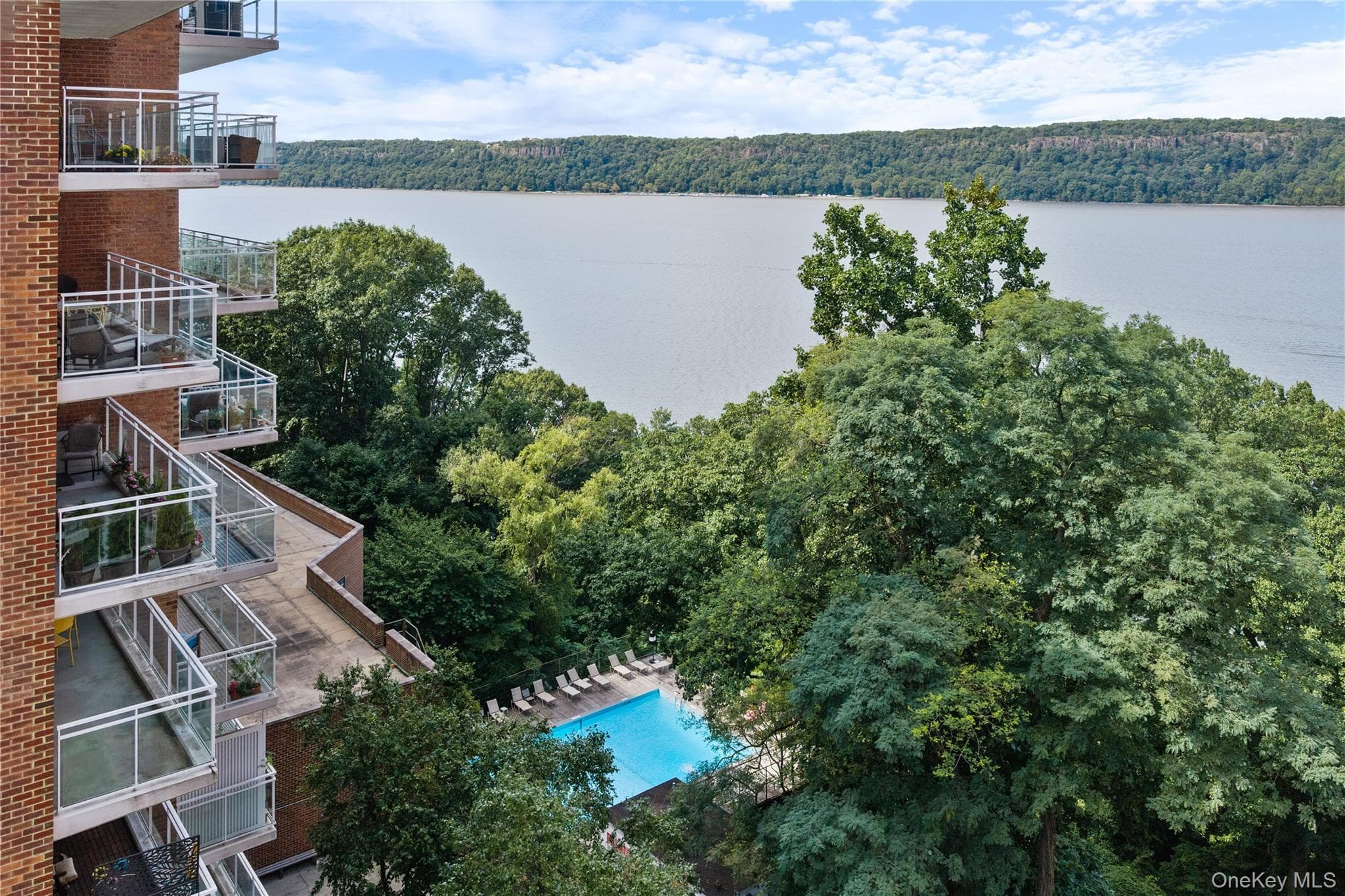 2575 Palisade Avenue Unit: 3J thumbnail 27