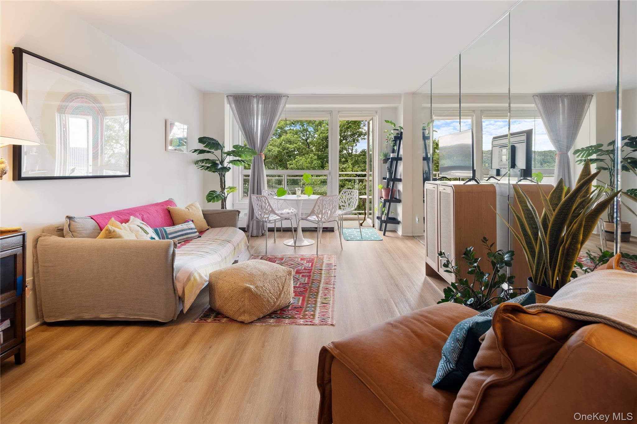 2575 Palisade Avenue Unit: 3J thumbnail 2
