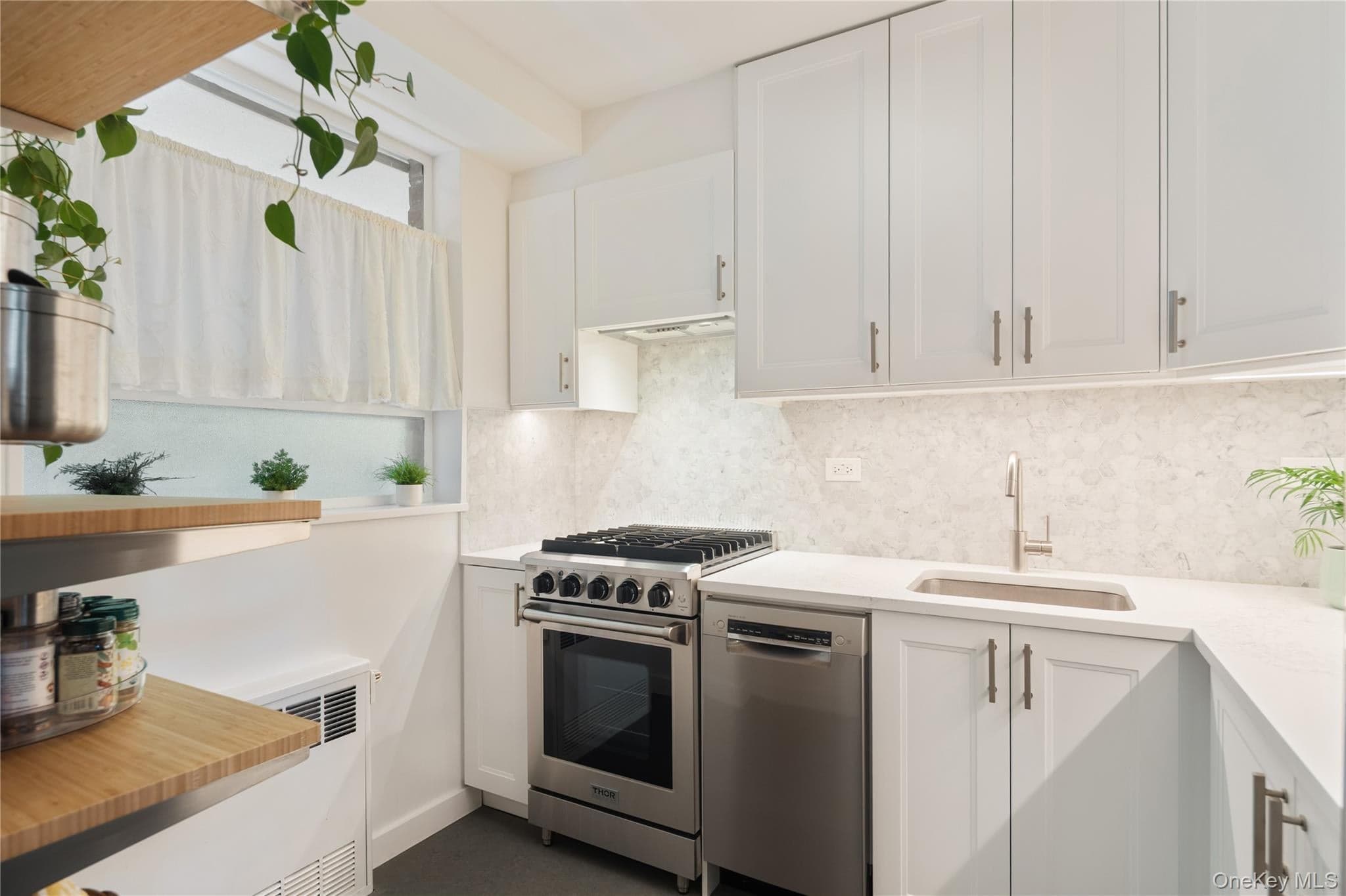2575 Palisade Avenue Unit: 3J thumbnail 12