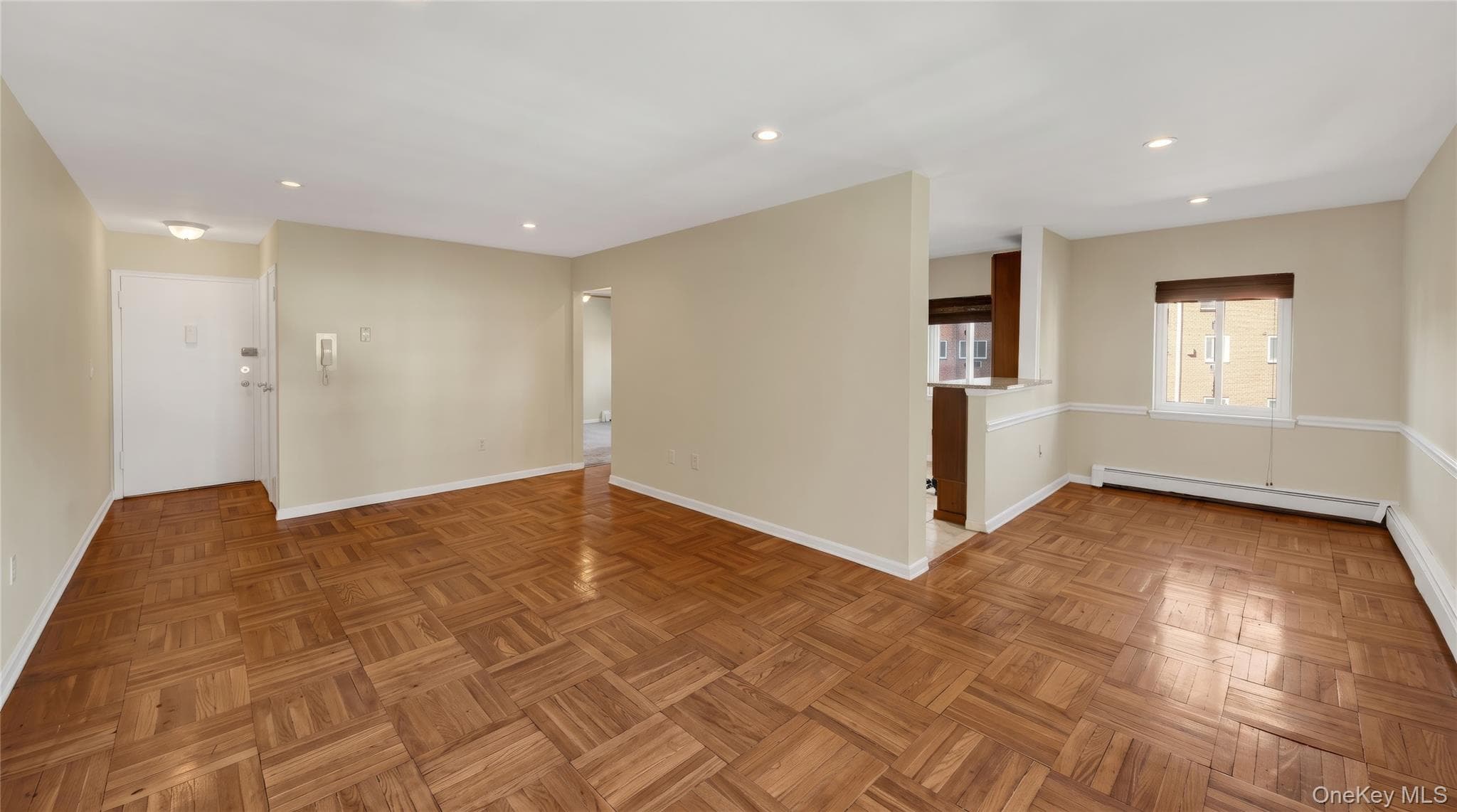 838 Pelhamdale Avenue Unit: 2P thumbnail 12