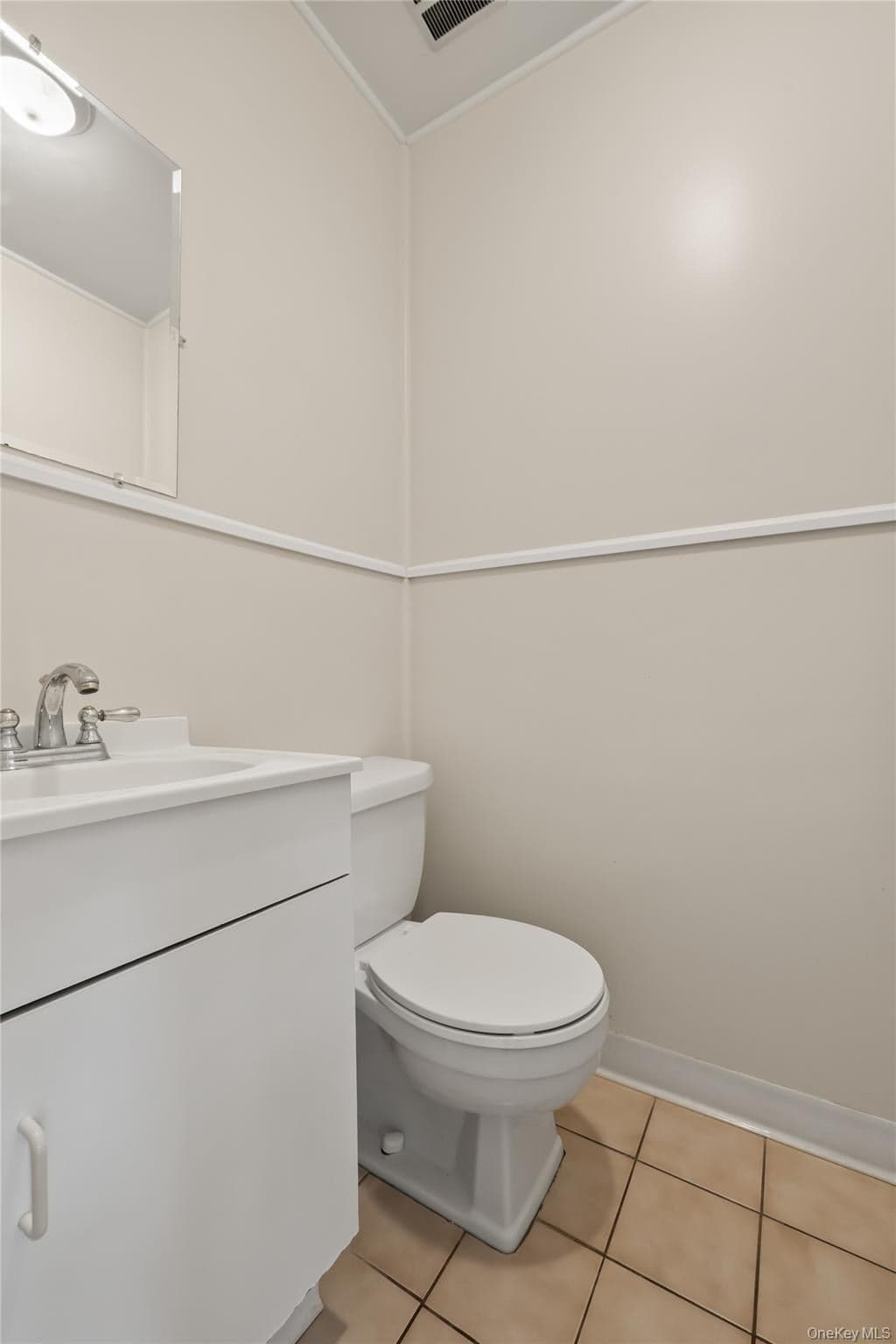 44 Gladys Drive thumbnail 18