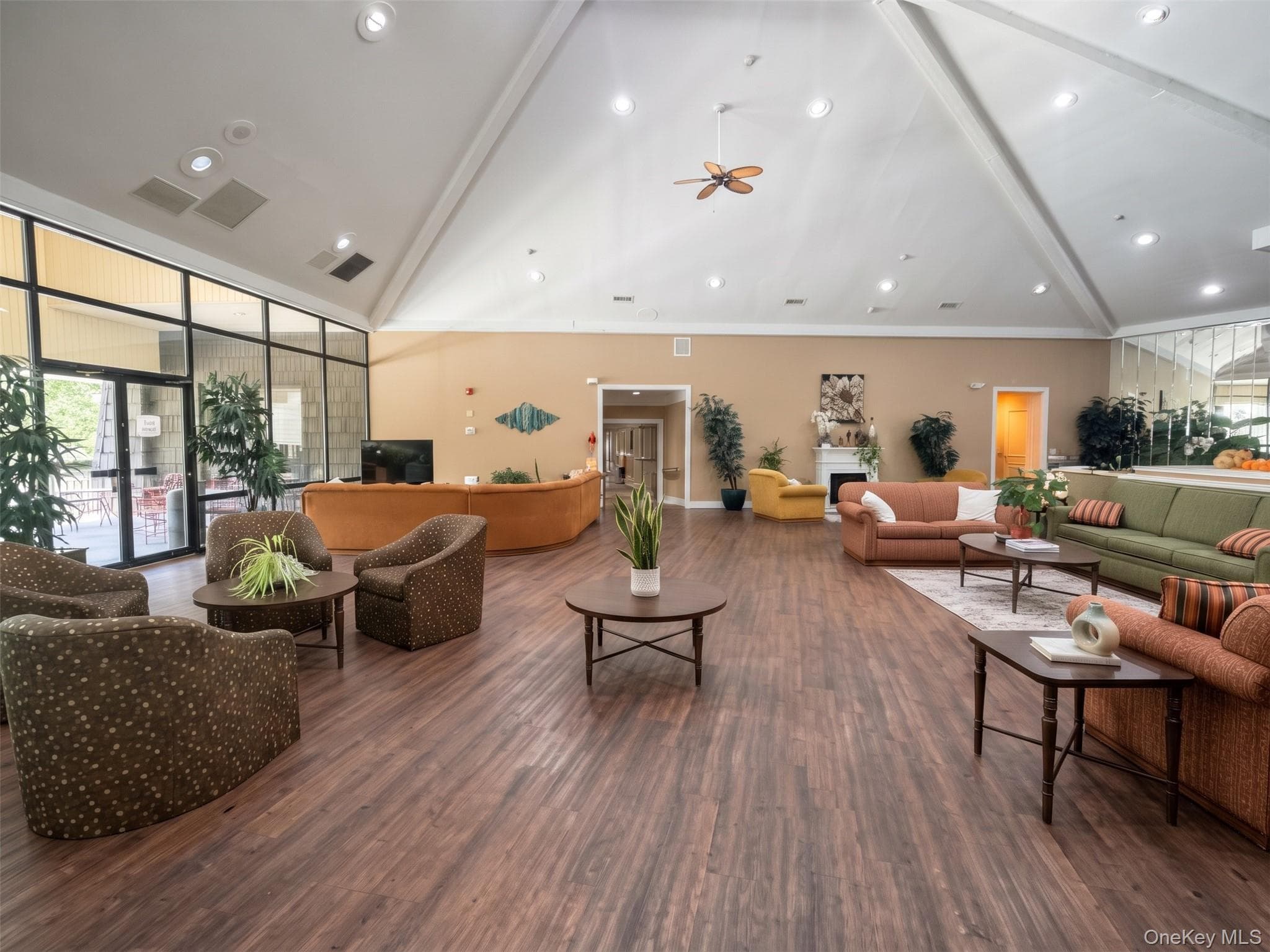 780 Hilltop Court thumbnail 40