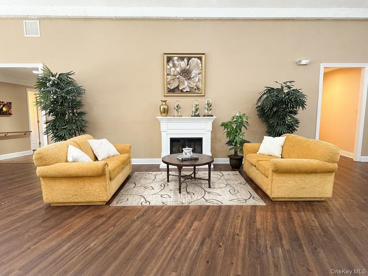 780 Hilltop Court thumbnail 34