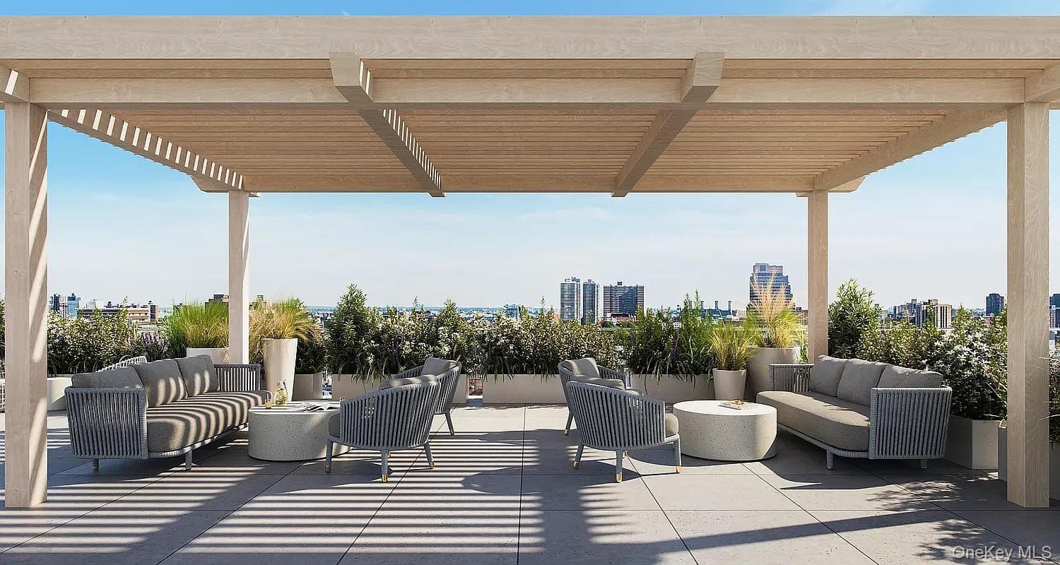 300 W 122nd Street Unit: 6N thumbnail 18