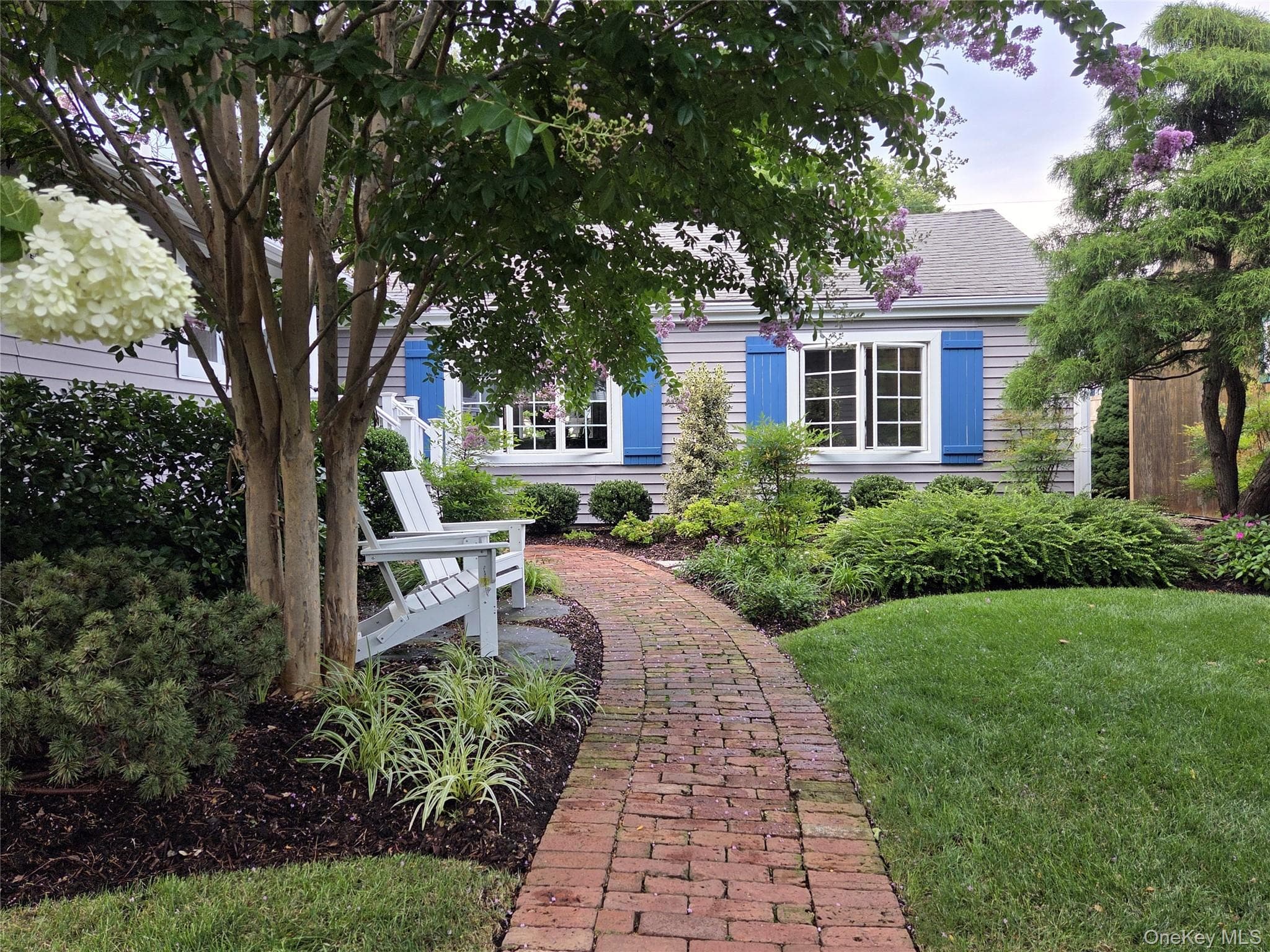177 Drexel Avenue, Westbury