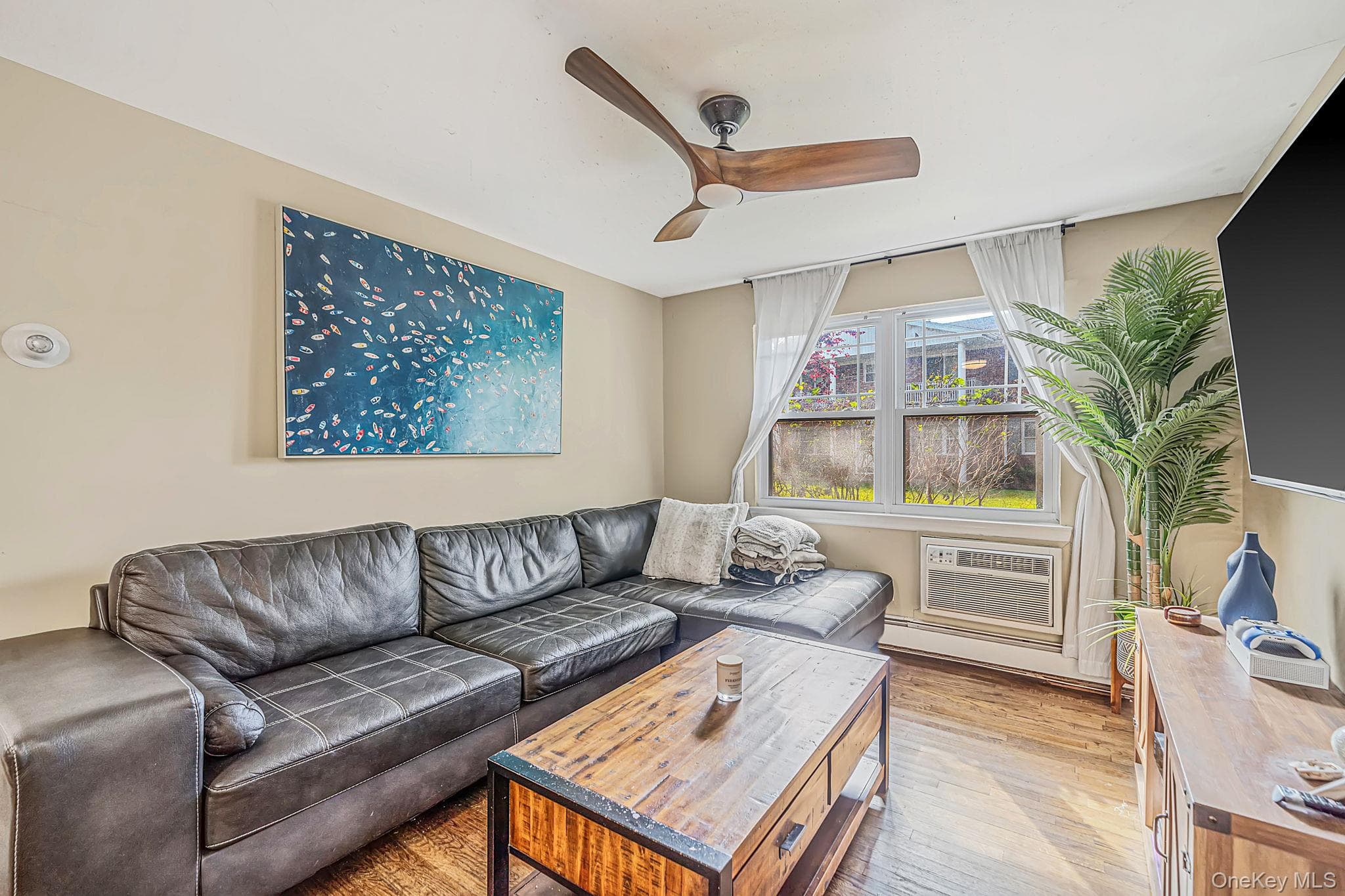 219 Fairharbor Drive Unit: 219 thumbnail 11