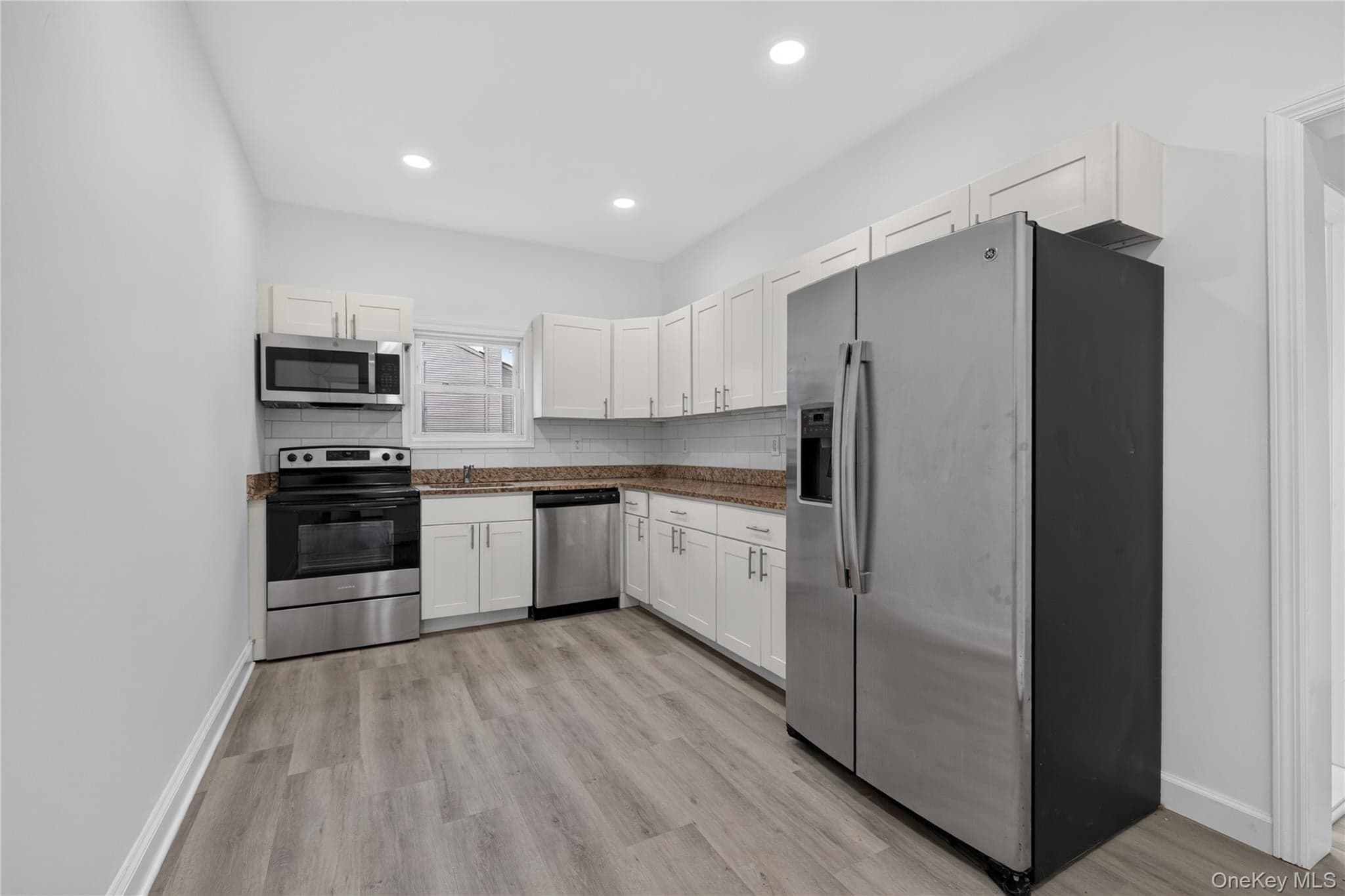 75 Apricot Street thumbnail 14