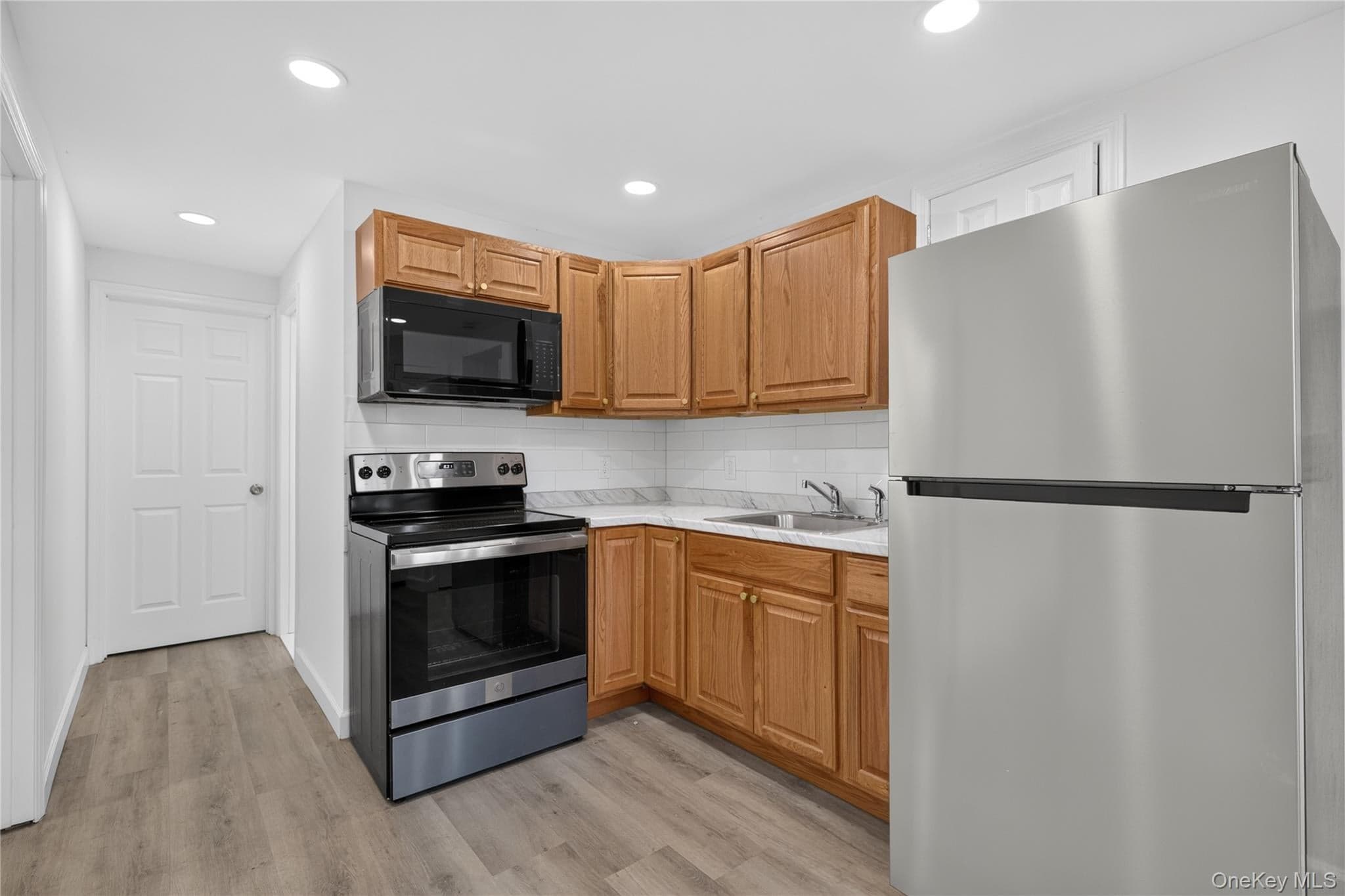 75 Apricot Street thumbnail 21