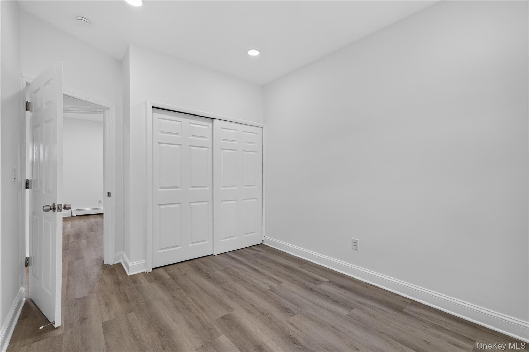 75 Apricot Street thumbnail 11