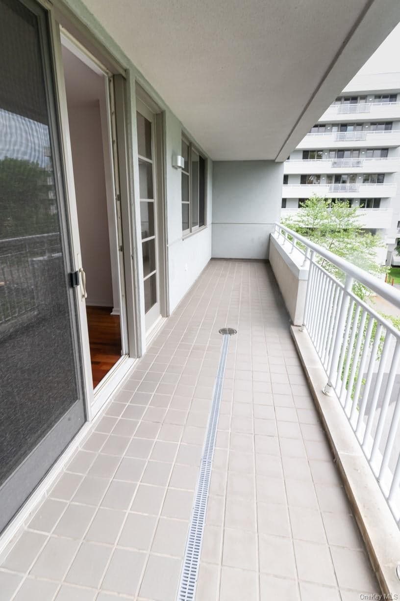 100 Harbor View Drive Unit: 251 thumbnail 24