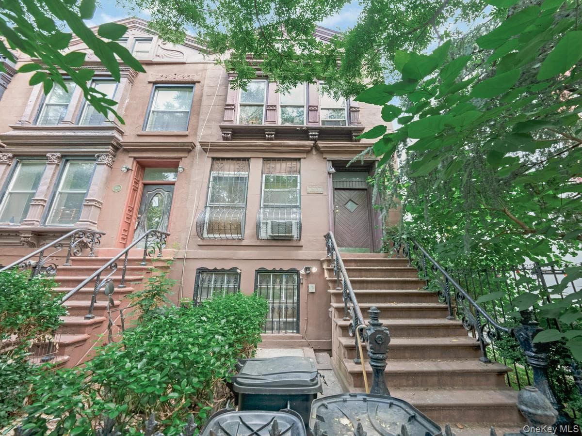 809A Greene Avenue AVE Unit: HSE, Brooklyn