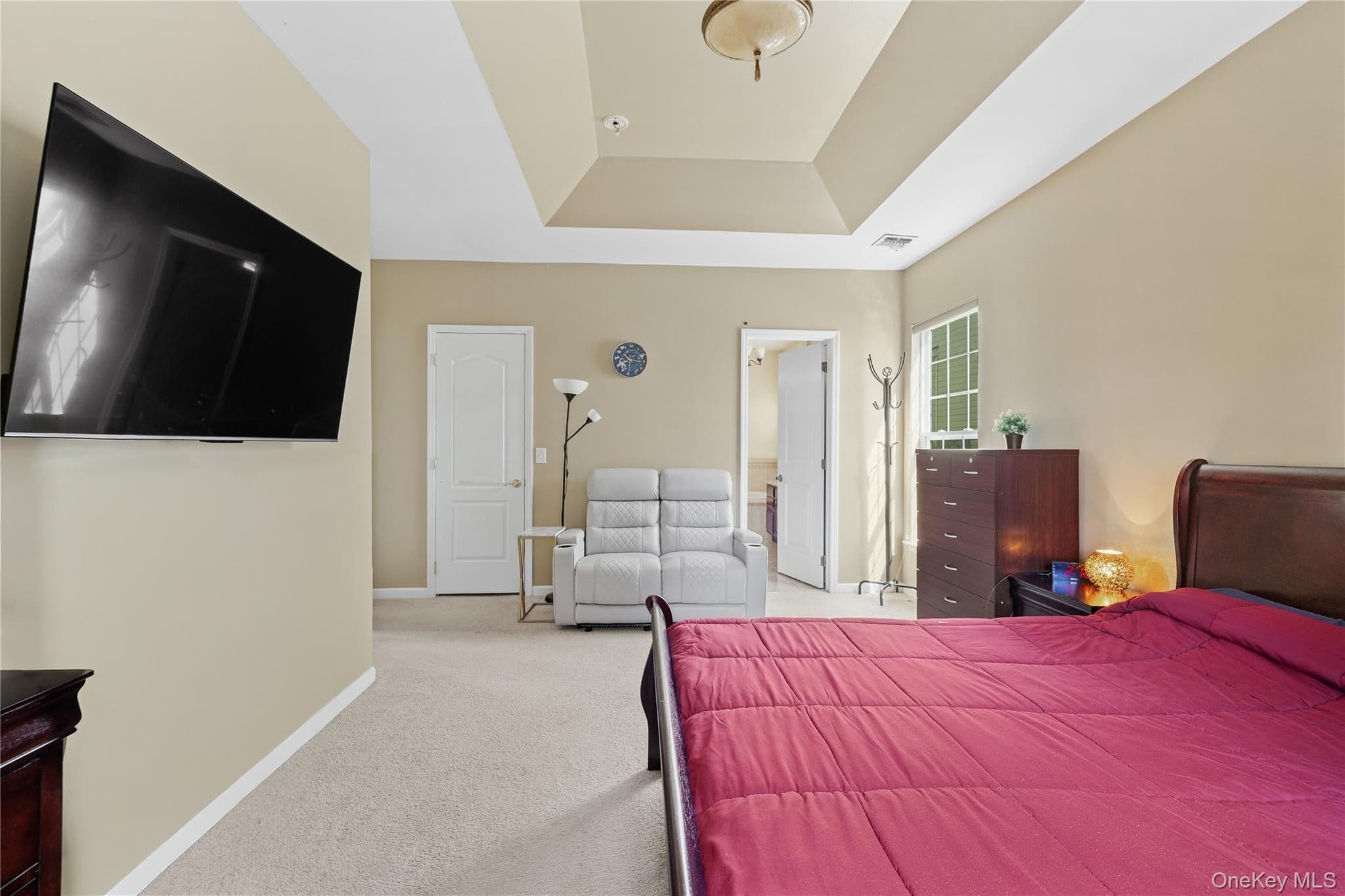 131 Constantine Way thumbnail 9