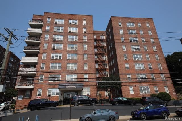 365 Bronx River Road Unit: 3J thumbnail 2