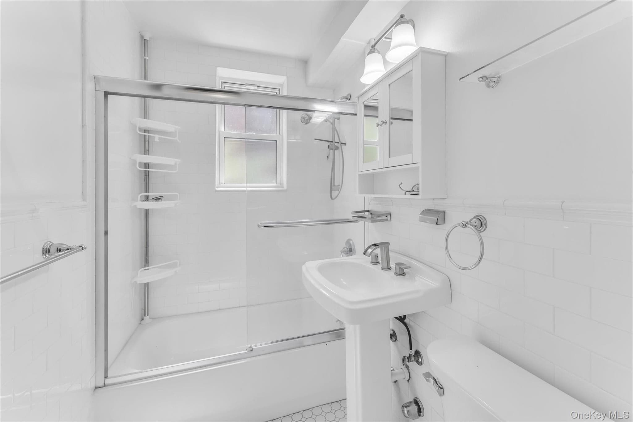 36 Cathedral Avenue Unit: 2D thumbnail 17