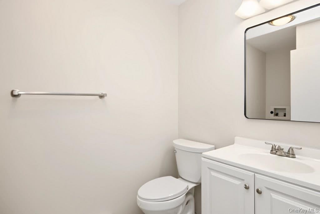 6103 Chelsea Cove thumbnail 4
