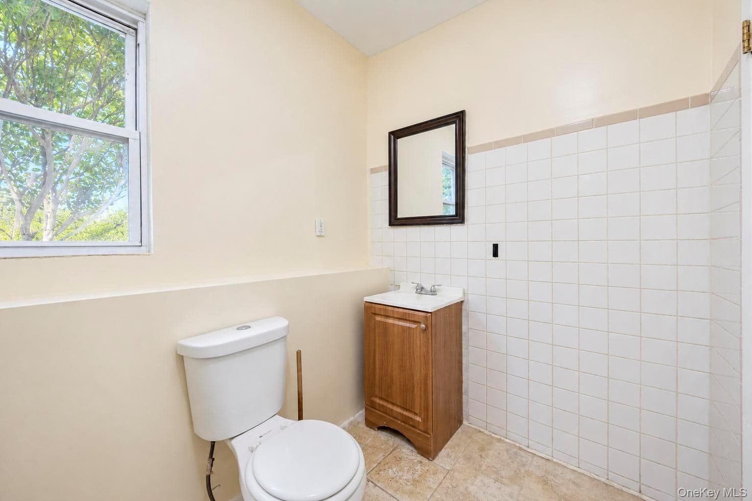84 Arlington AVE thumbnail 26