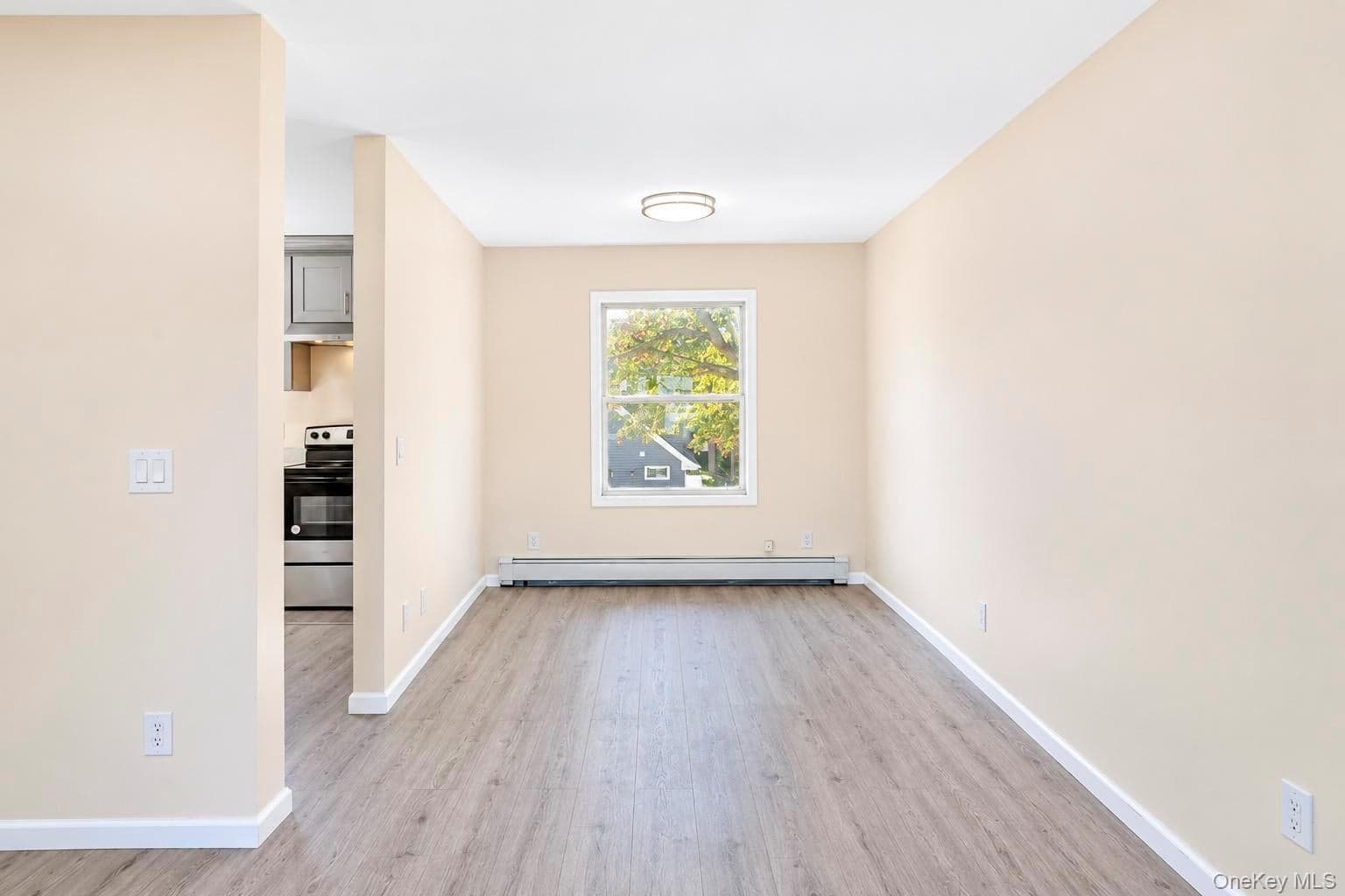 84 Arlington AVE thumbnail 9